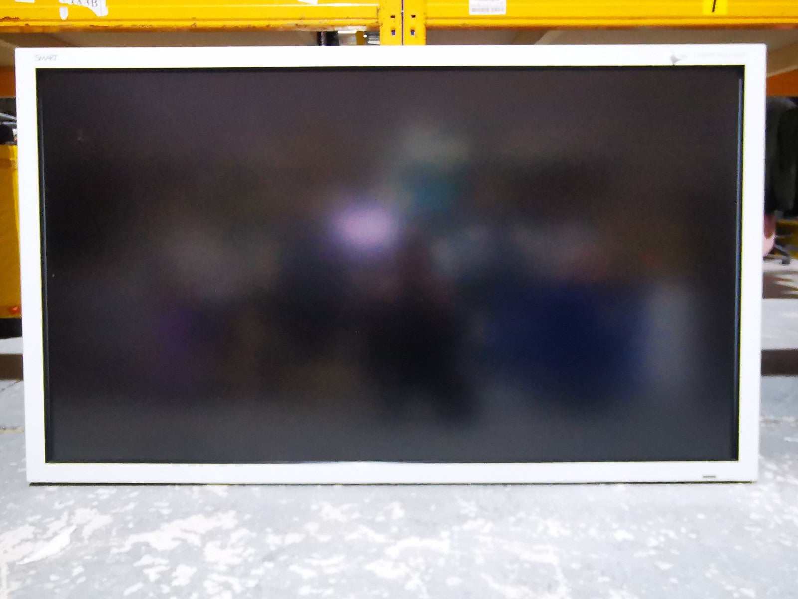 SMART SPNL-4065 65" Interactiive Touchscreen TV - HDMI