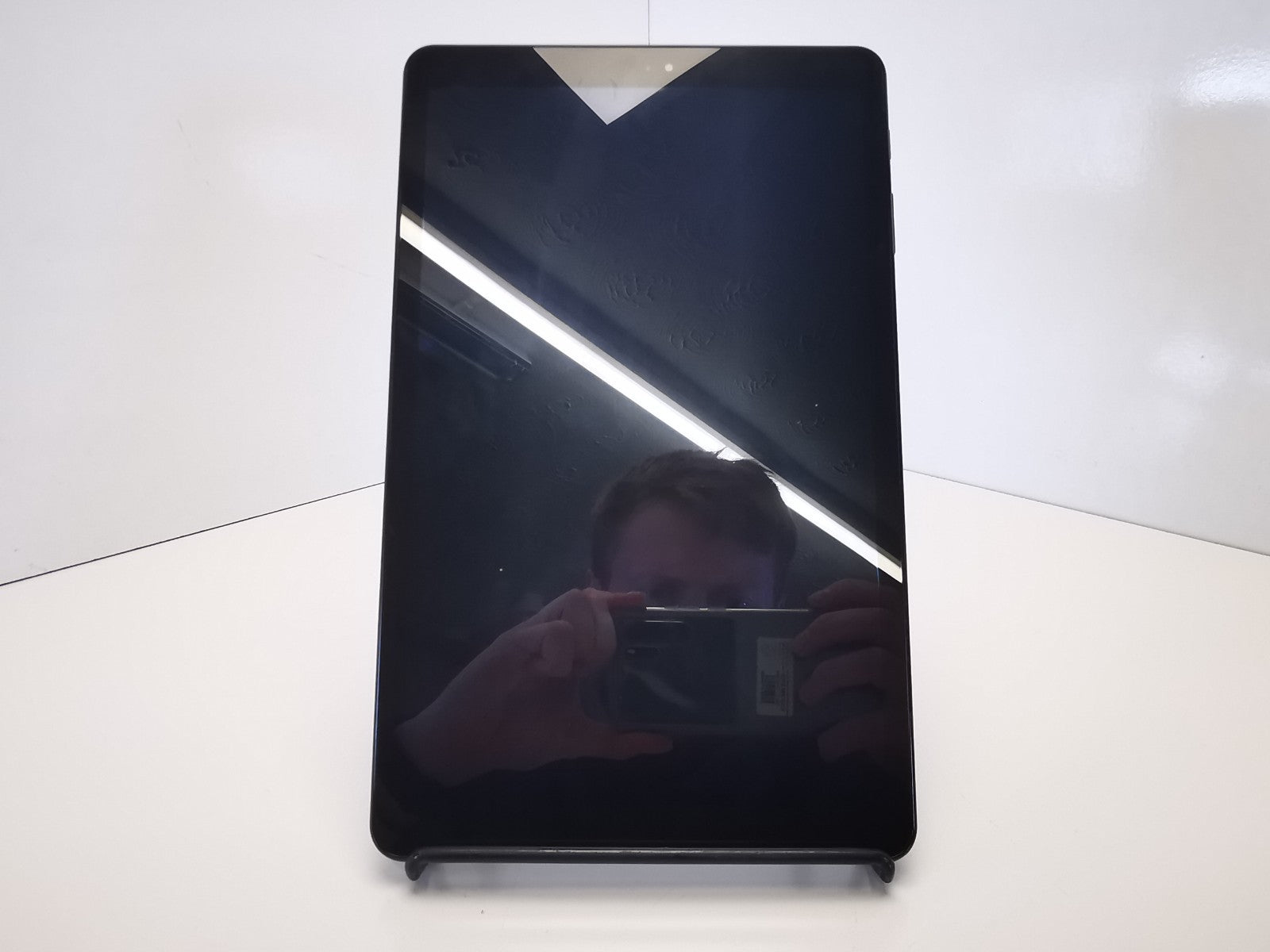 Samsung Galaxy Tab A (SM-T590) - 10.5"/32GB/Black/Android 10/WiFi - Defects