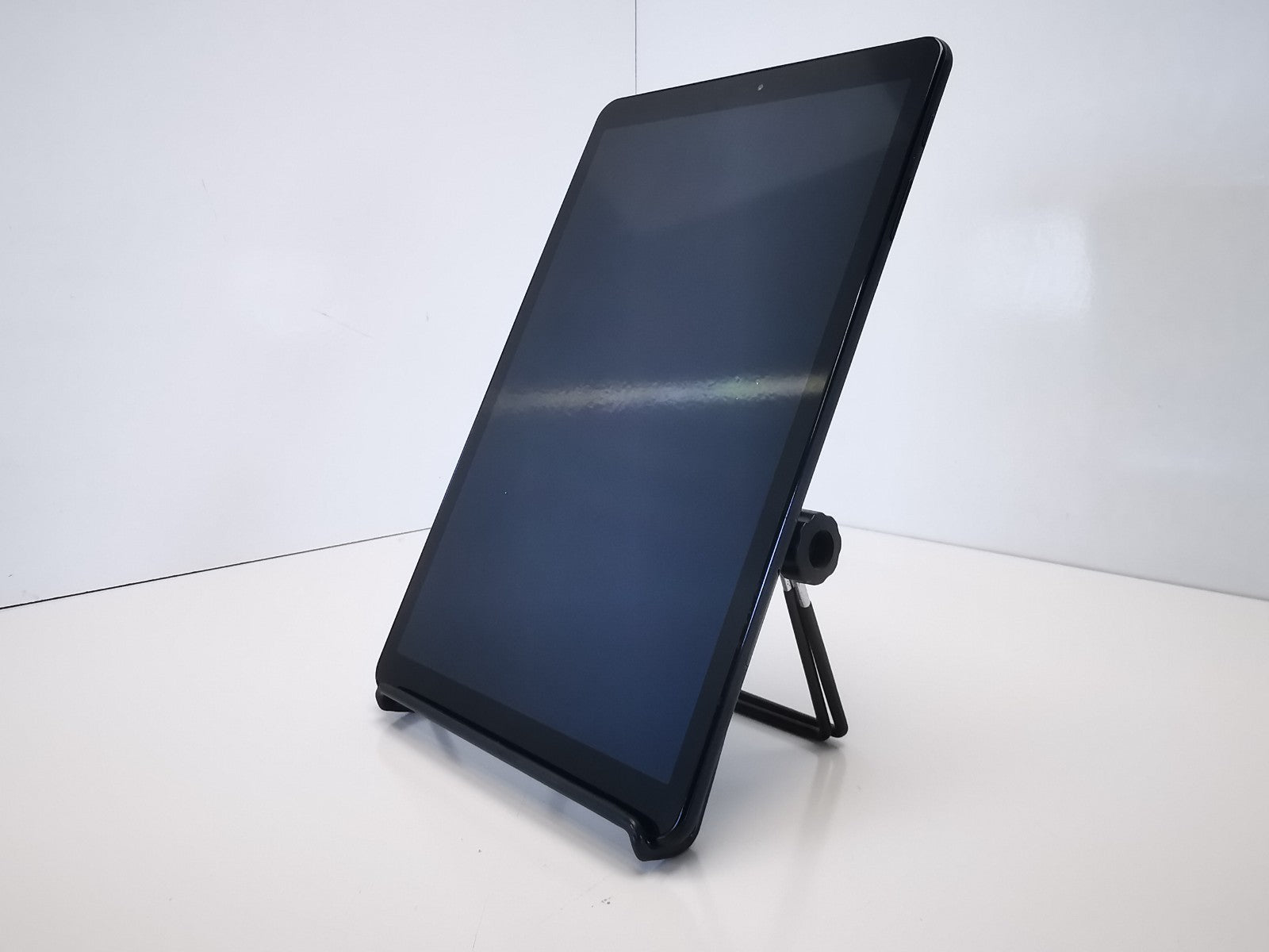 Samsung Galaxy Tab A (SM-T590) - 10.5"/32GB/Black/Android 10/WiFi - Defects
