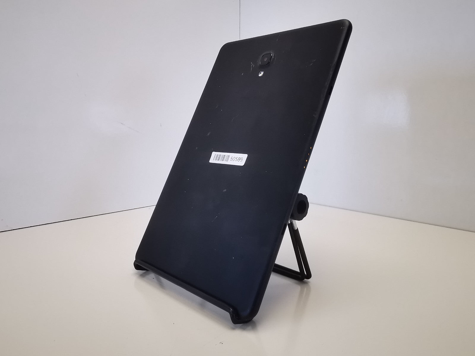 Samsung Galaxy Tab A (SM-T590) - 10.5"/32GB/Black/Android 10/WiFi - Defects