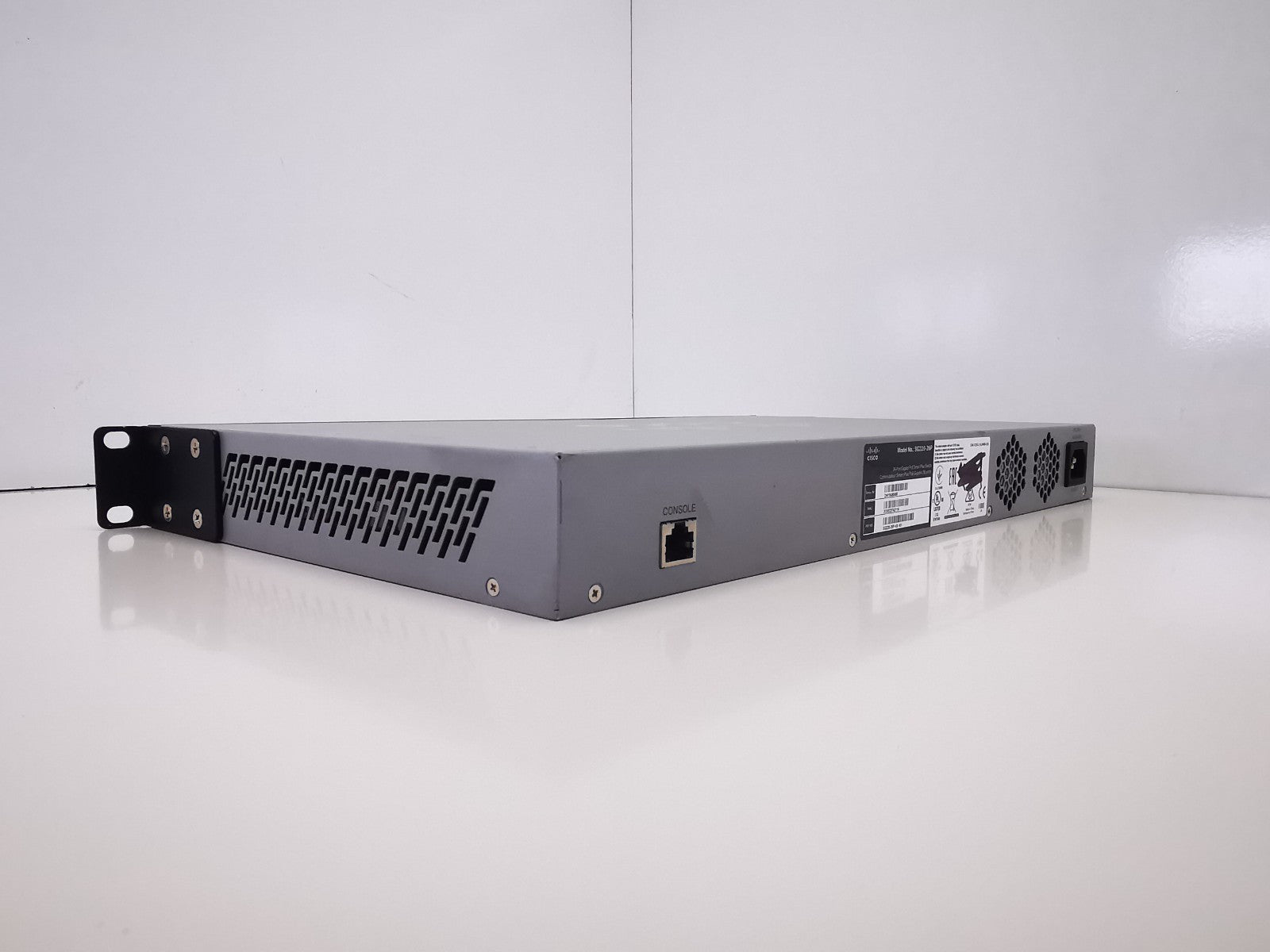 Cisco SG220-26P-K9 V01 24 Port PoE Gigabyte Ethernet Switch - Rackmount Ears Inc