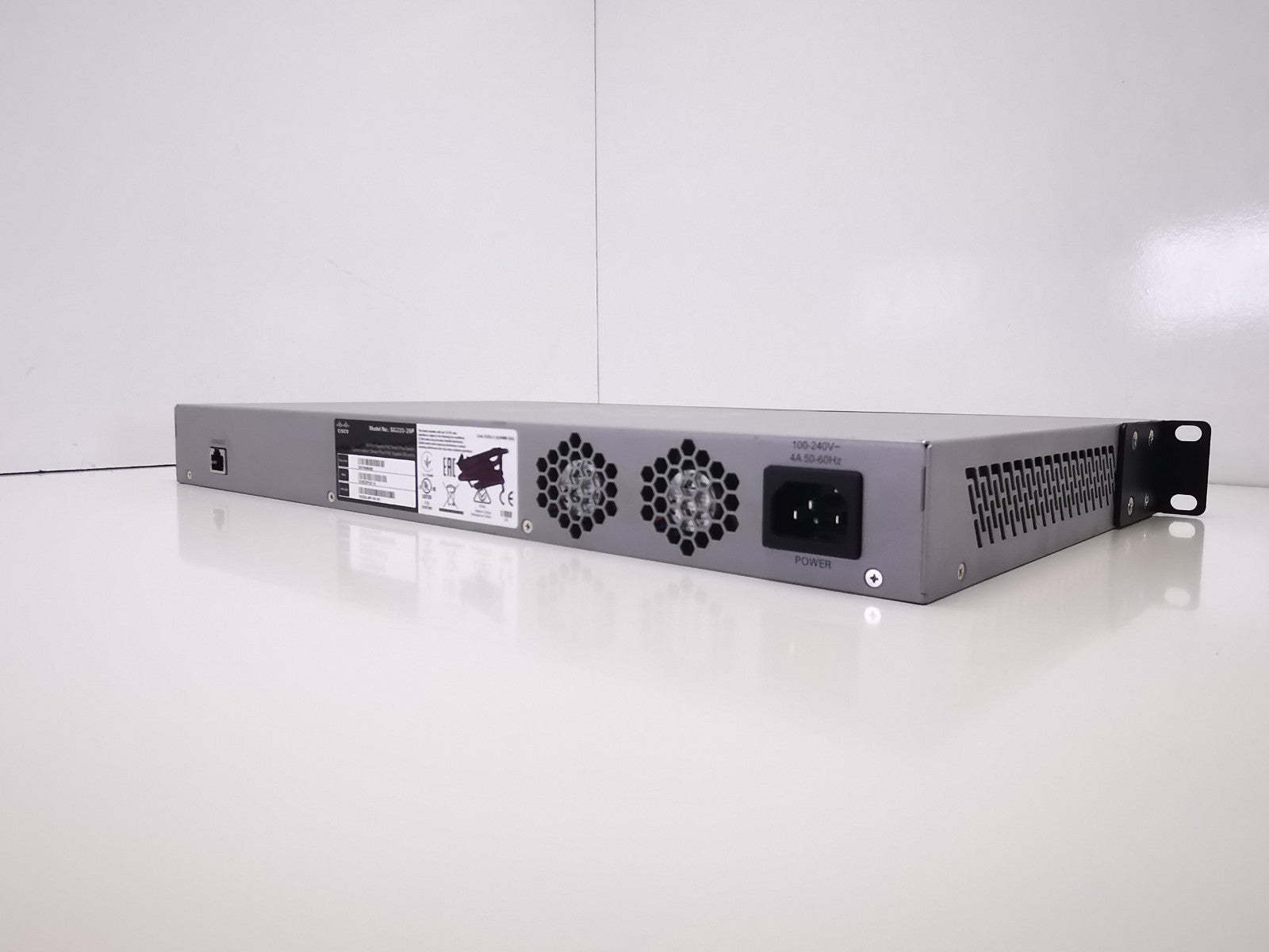 Cisco SG220-26P-K9 V01 24 Port PoE Gigabyte Ethernet Switch - Rackmount Ears Inc