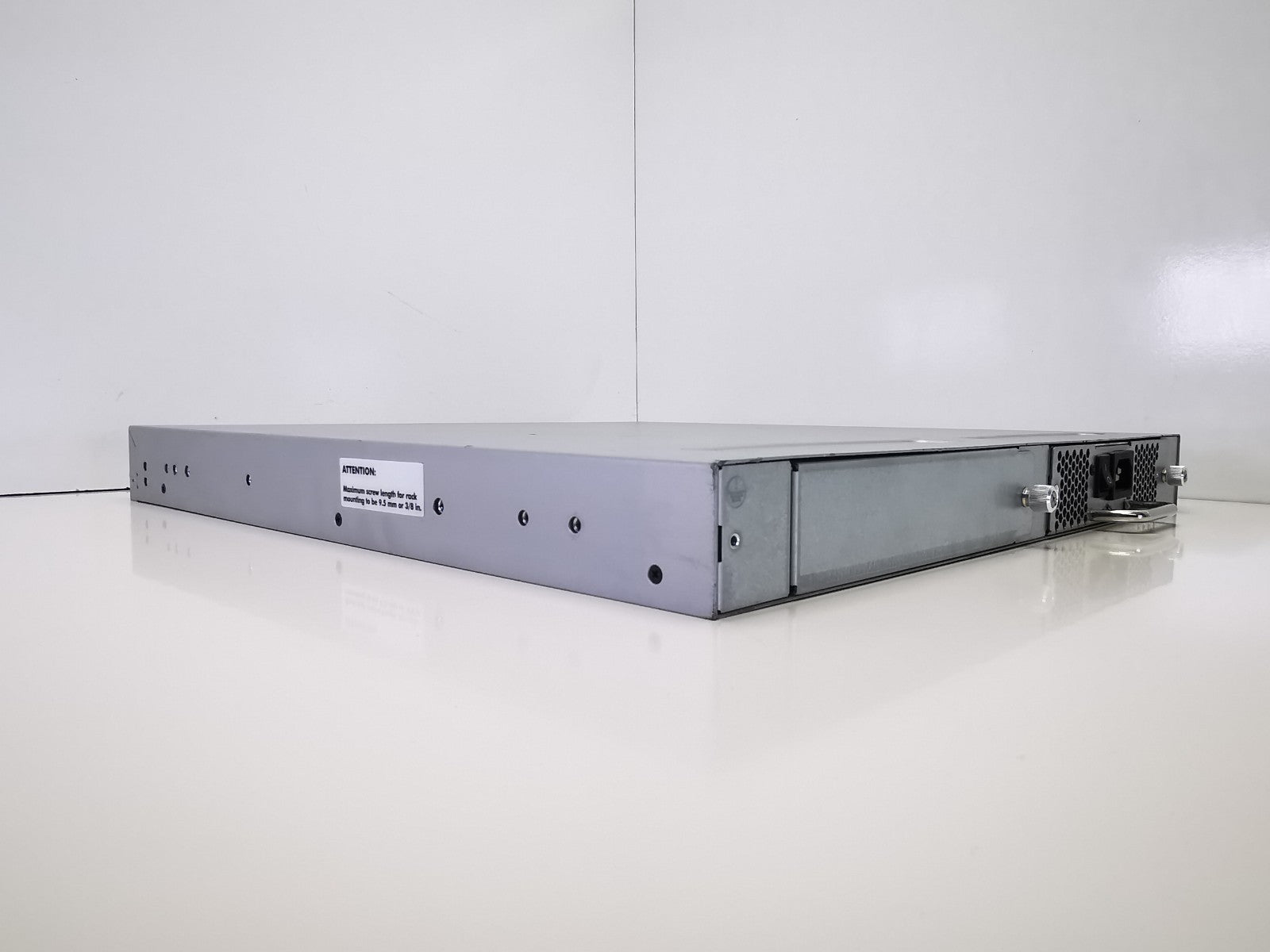 HP SN3000B SFP Switch - No Rackmount Ears