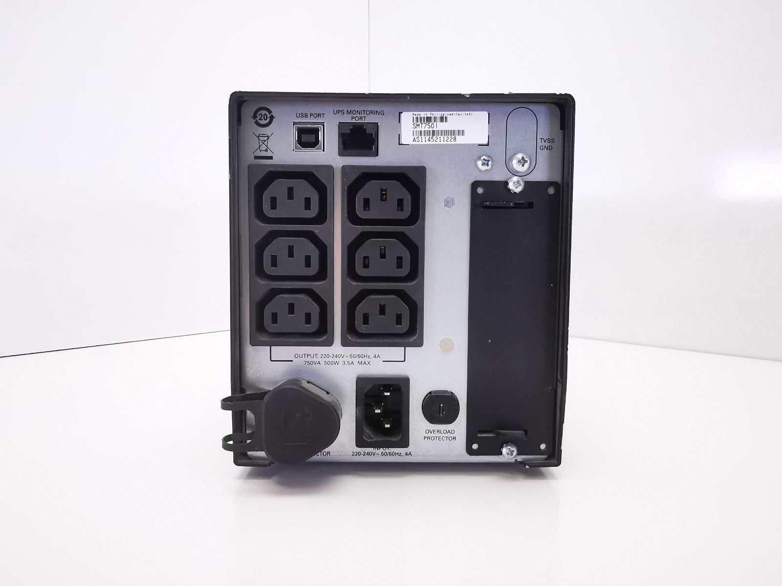 APC SMT750I Floor Standing UPS - Batteries not included