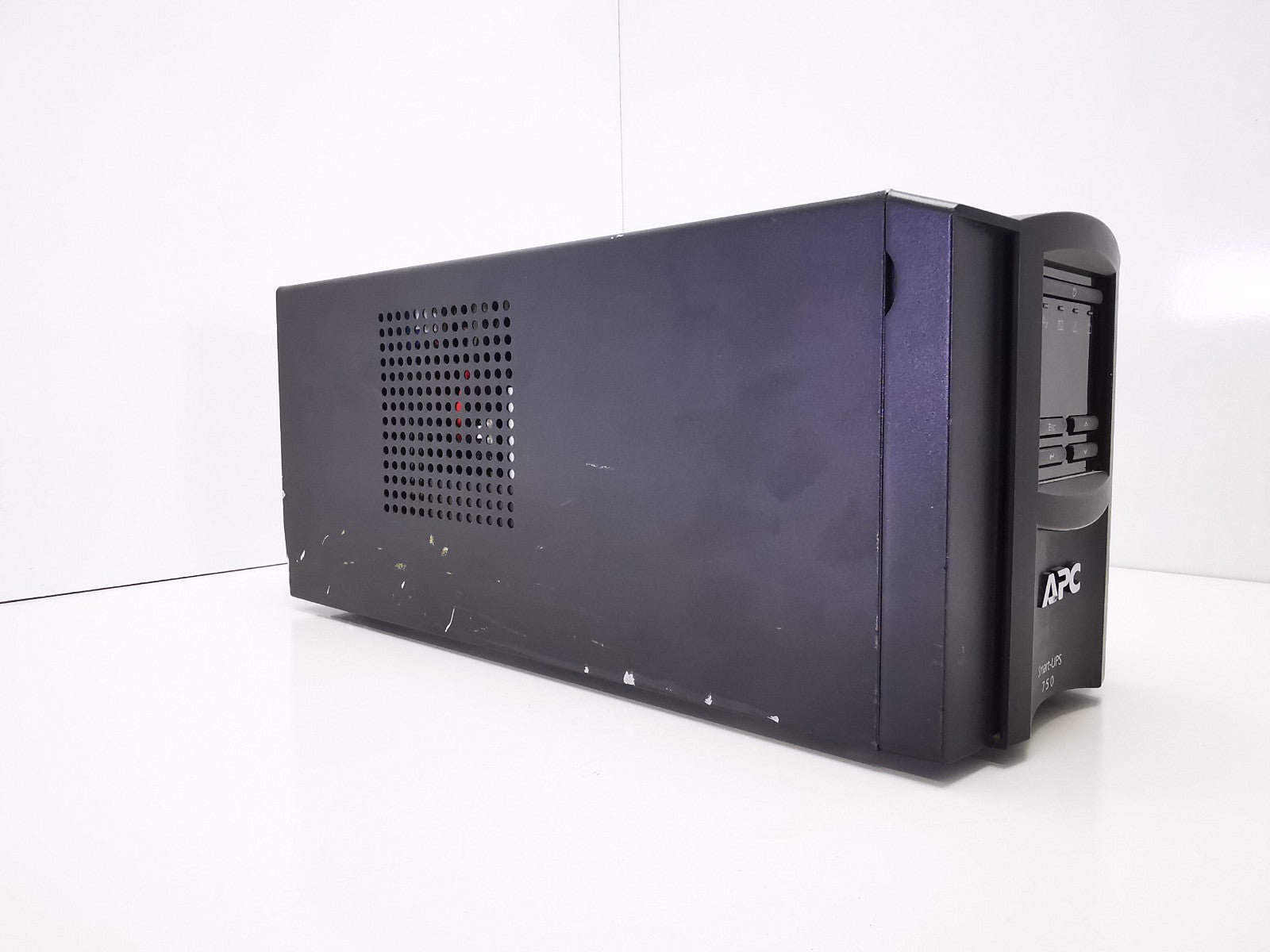 APC SMT750I Floor Standing UPS - Batteries not included