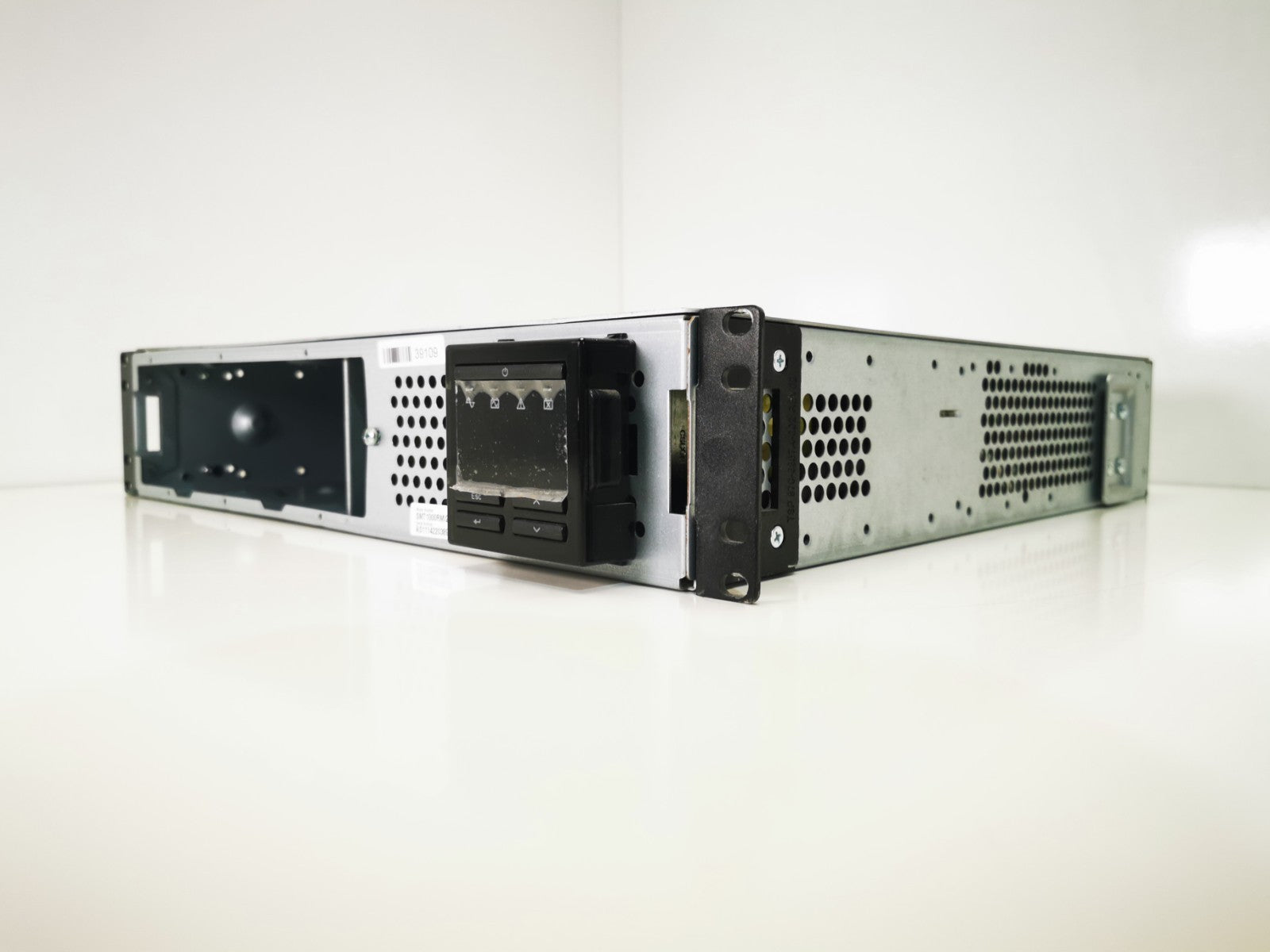 APC SMT1000RMI2U Rackmountable UPS - No Facia or Batteries included
