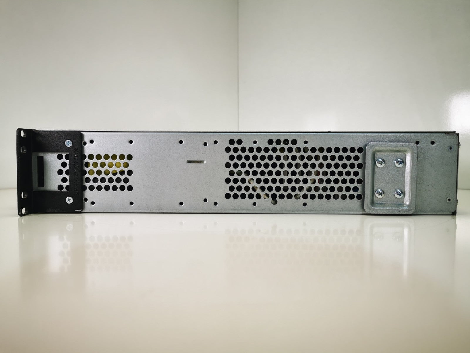 APC SMT1000RMI2U Rackmountable UPS - No Facia or Batteries included