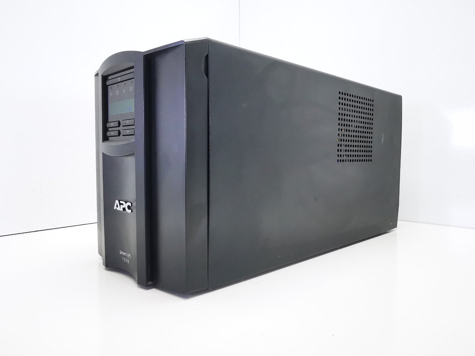APC SMT1000i Floor Standing UPS - Batteries included