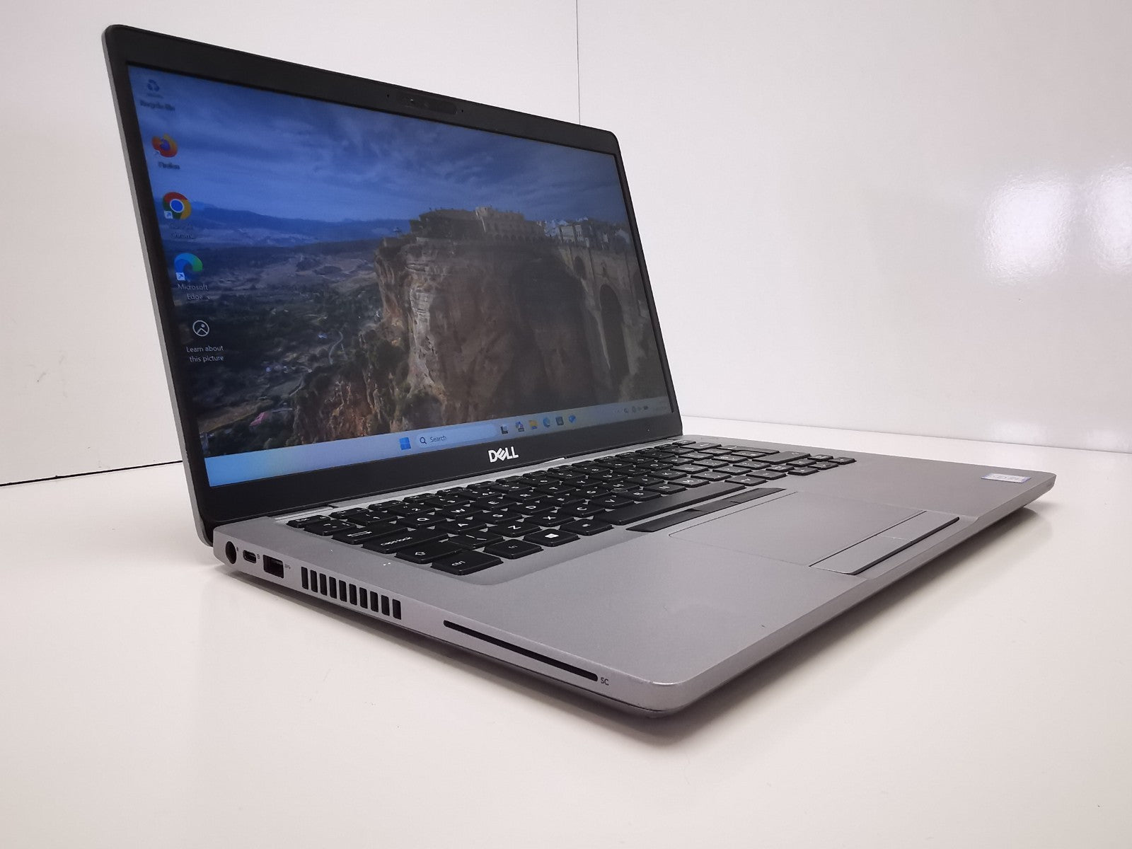 Dell Latitude 5410 14" Laptop - 8th Gen i5/8GB RAM/256GB NVMe SSD/Win 11 Pro