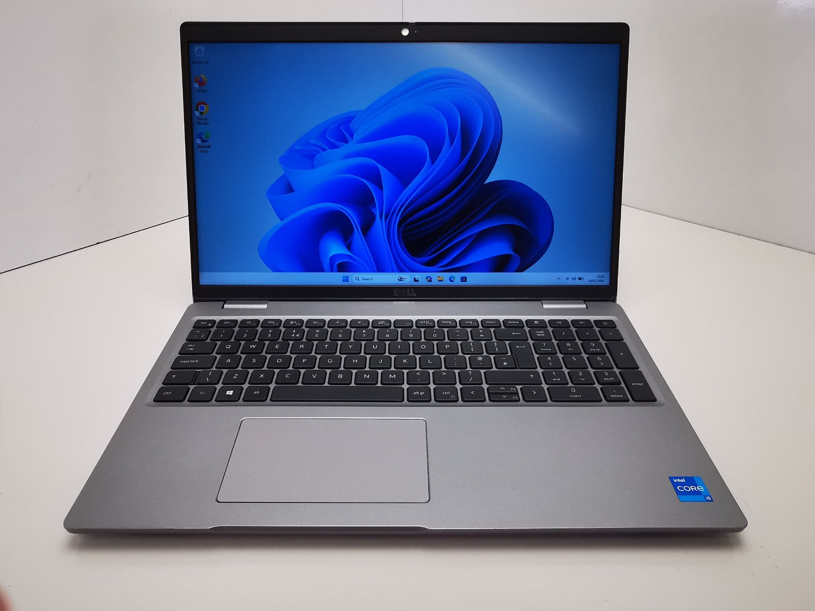 Dell Latitude 5520 15.6" Laptop - 11th Gen i5/8GB RAM/256GB SSD/Windows 11 Pro