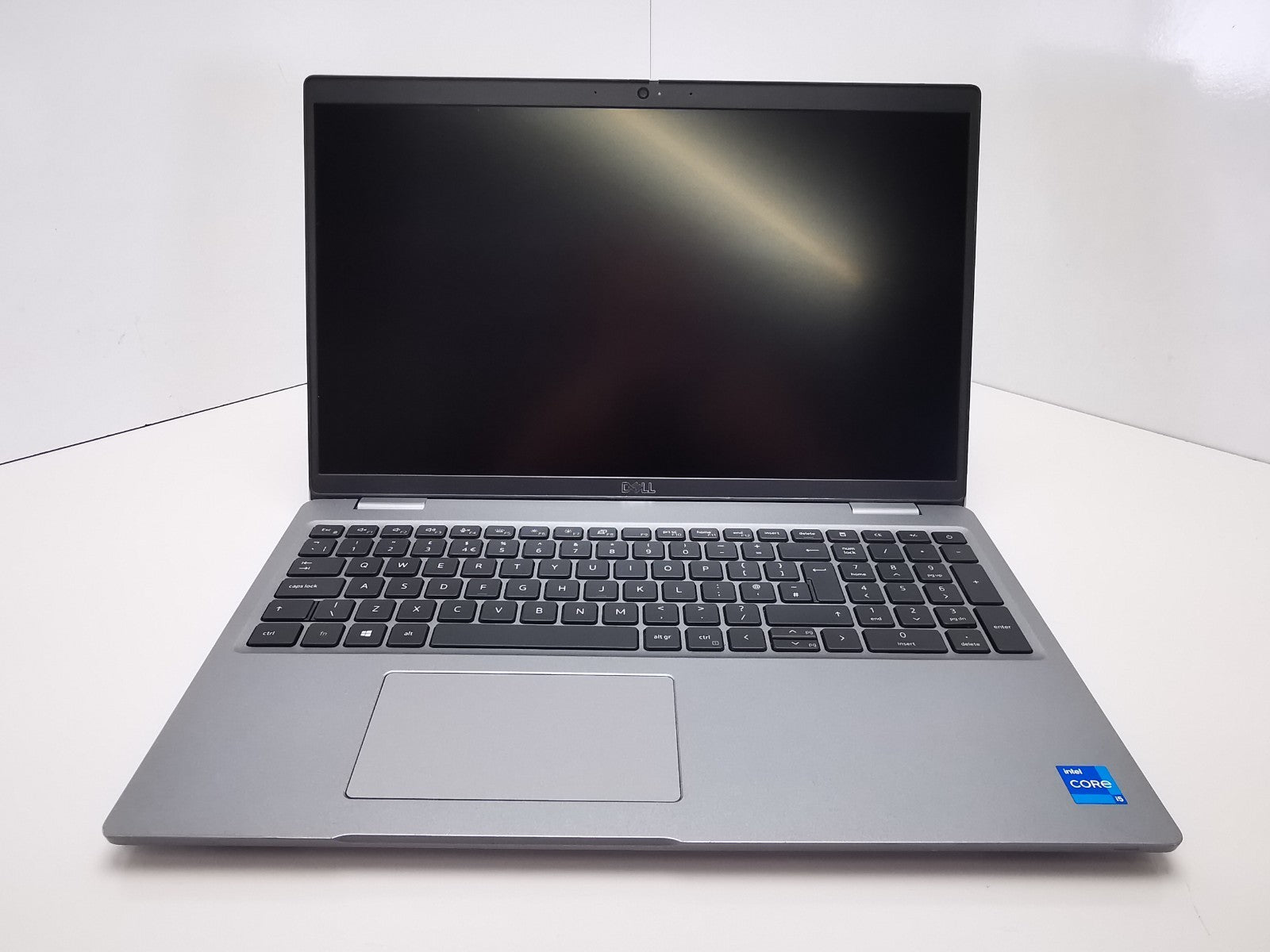Dell Latitude 5520 15.6" Laptop - 11th Gen i5/8GB RAM/256GB SSD/Windows 11 Pro