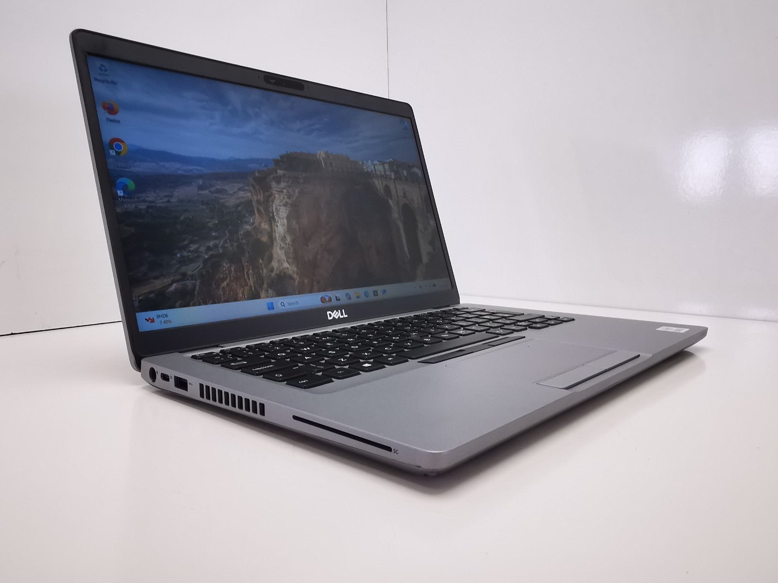Dell Latitude 5410 14" Laptop - 10th Gen i5/8GB RAM/256GB SSD/Win 11 Pro