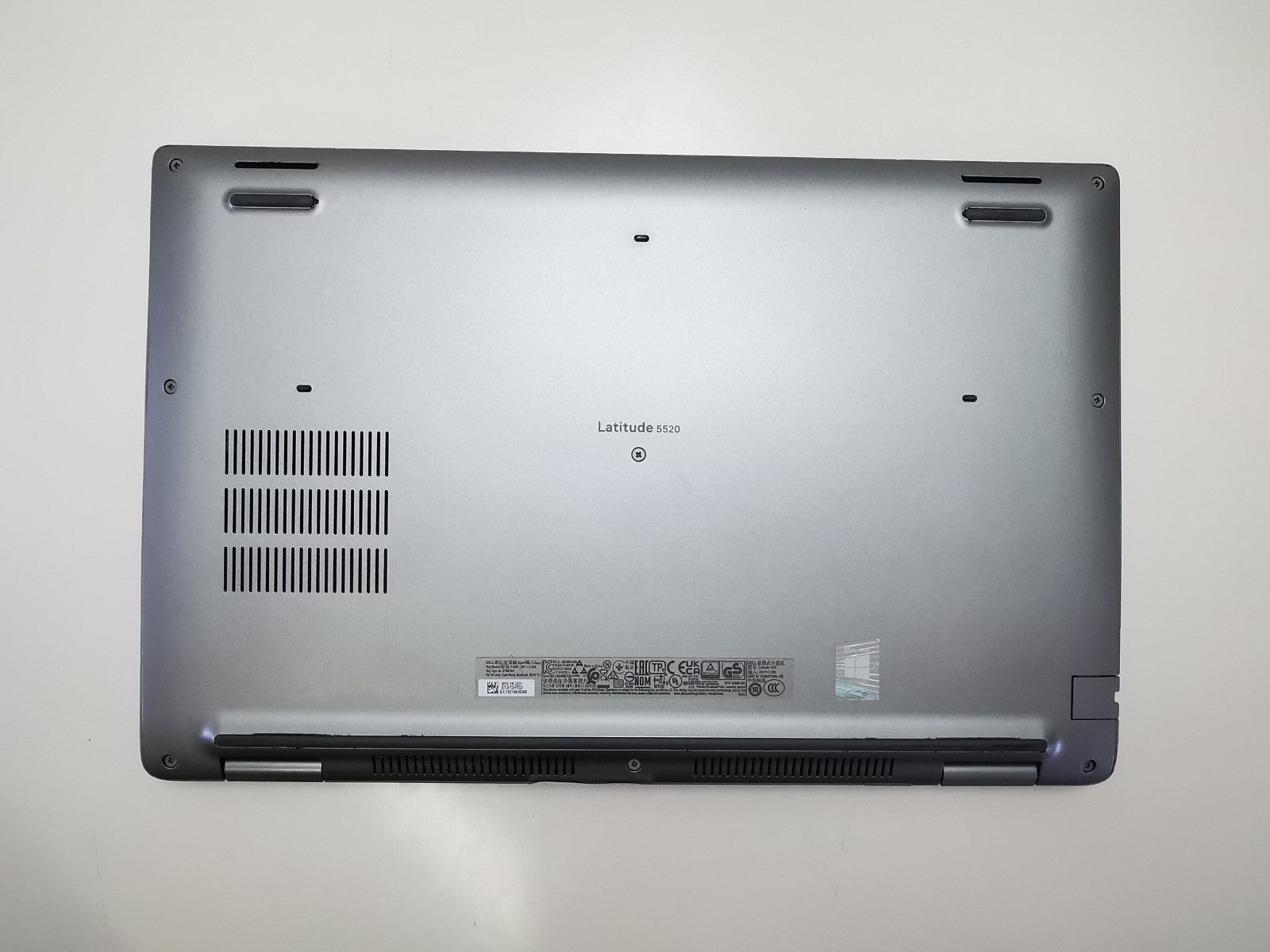 Dell Latitude 5520 15.6" Laptop - 11th Gen i5/8GB RAM/256GB SSD/Windows 11 Pro