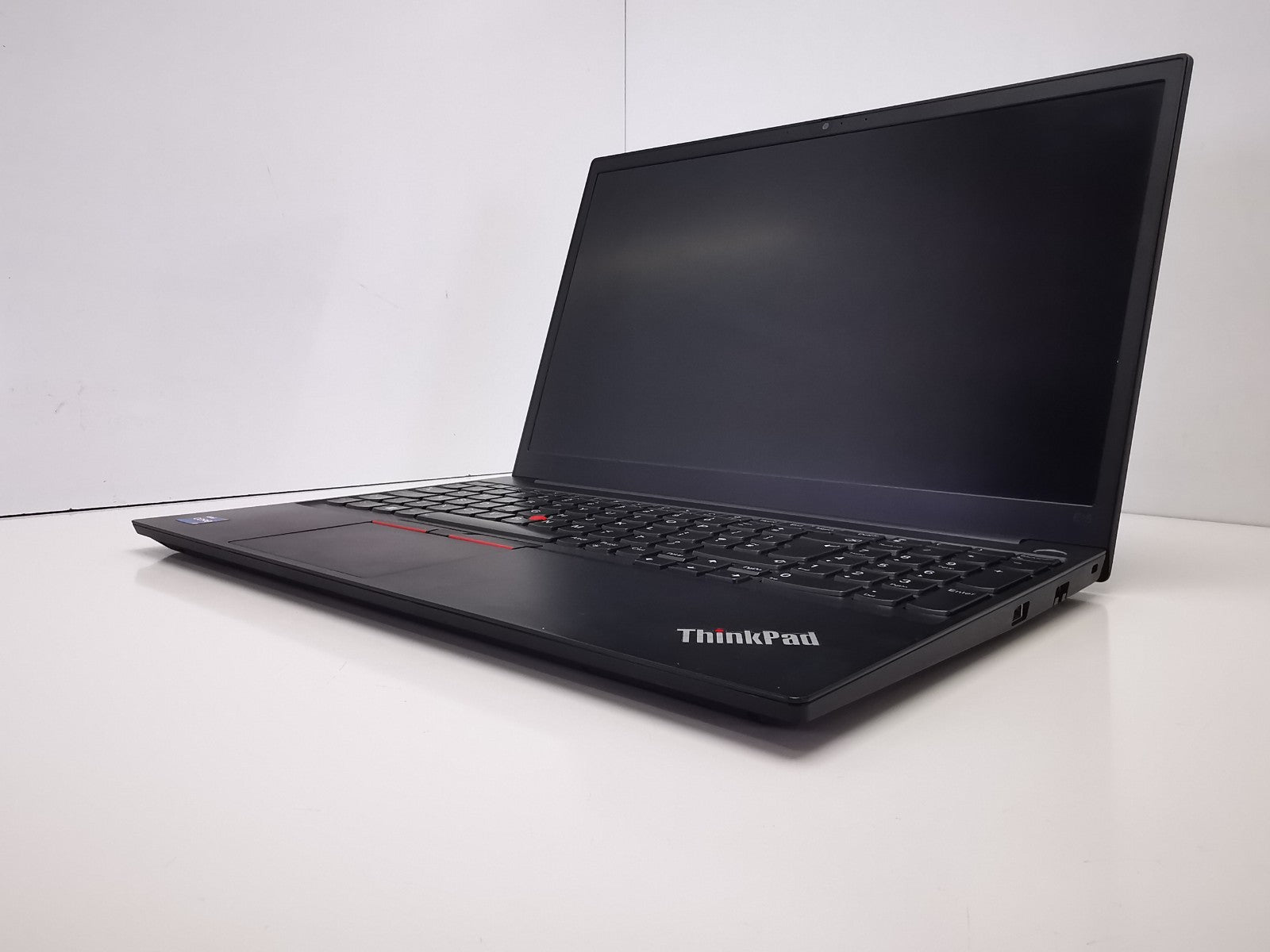 Lenovo ThinkPad E15 Gen 2 15″ Laptop – 11th Gen i7/16GB RAM/512GB SSD/Win 11 Pro