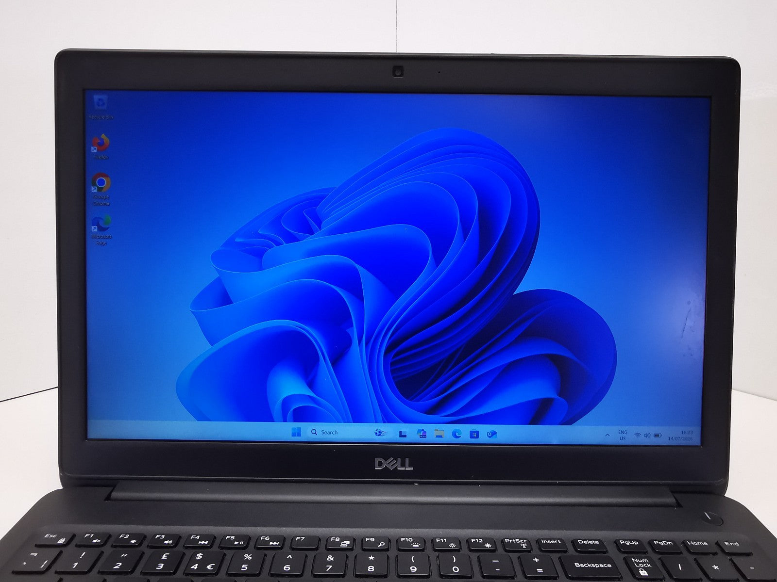 Dell Latitude 3500 15.6″ Laptop – 8th Gen i5/8GB RAM/256GB NVMe SSD/Win 11 Pro