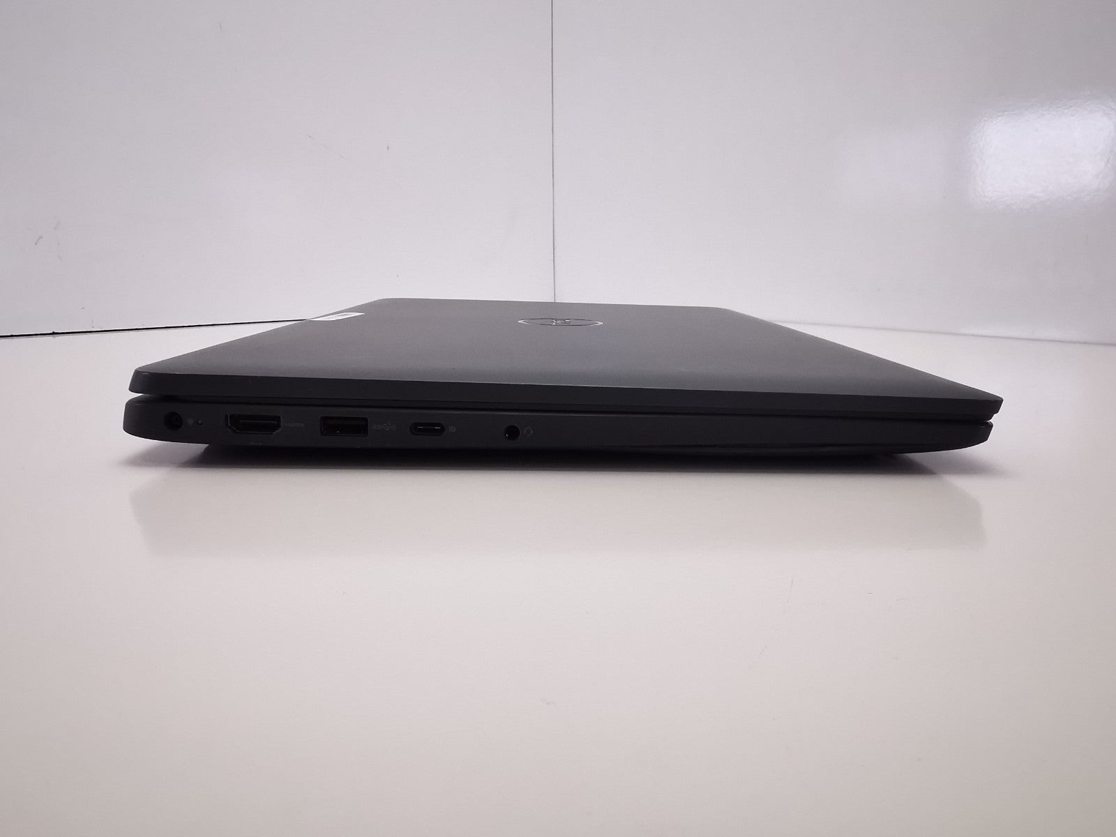 Dell Latitude 3540 15.6" Laptop - 13th Gen i5/16GB RAM/256GB SSD/Win 11 Pro