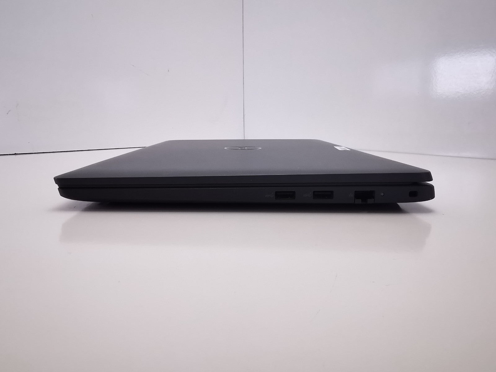 Dell Latitude 3540 15.6" Laptop - 13th Gen i5/16GB RAM/256GB SSD/Win 11 Pro