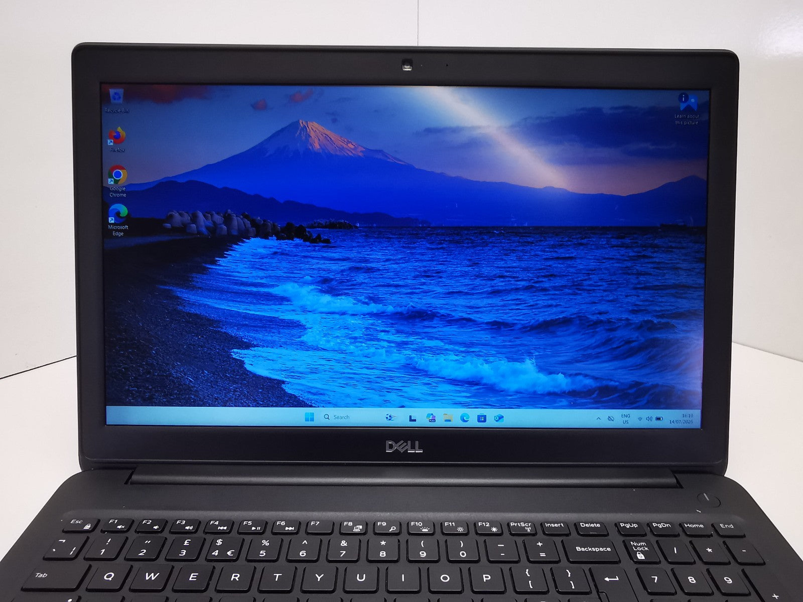 Dell Latitude 3500 15.6″ Laptop – 8th Gen i5/8GB RAM/256GB NVMe SSD/Win 11 Pro