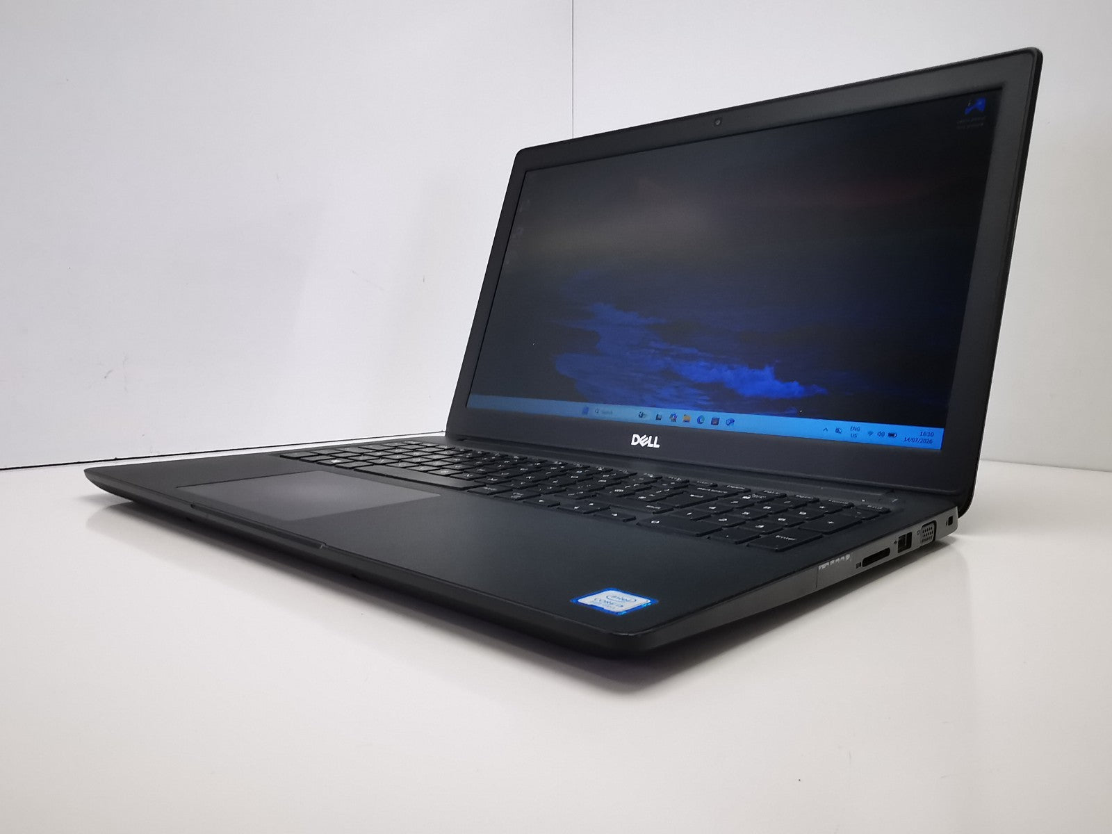 Dell Latitude 3500 15.6″ Laptop – 8th Gen i5/8GB RAM/256GB NVMe SSD/Win 11 Pro