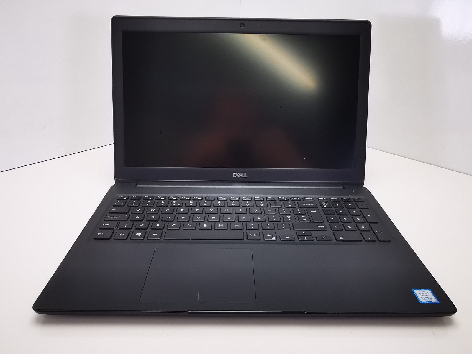 Dell Latitude 3500 15.6″ Laptop – 8th Gen i5/8GB RAM/256GB NVMe SSD/Win 11 Pro