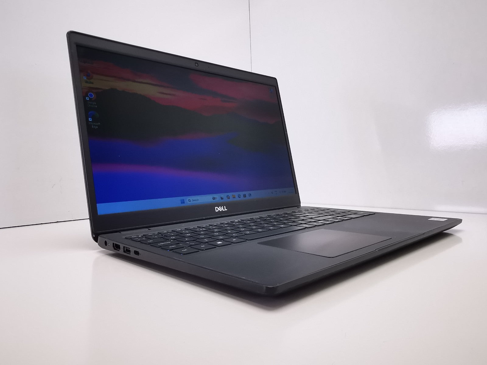Dell Latitude 3510 15.6" Laptop - 10th Gen i5/8GB RAM/256GB NVMe SSD/Win 11 Pro