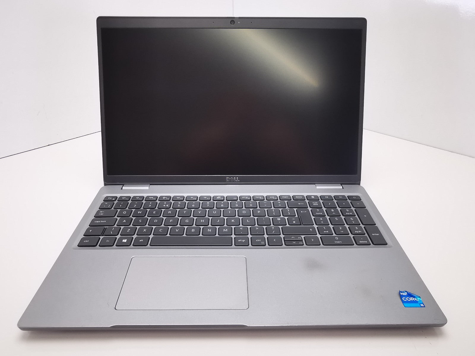 Dell Latitude 5520 15.6" Laptop - 11th Gen i5/8GB RAM/256GB SSD/Windows 11 Pro