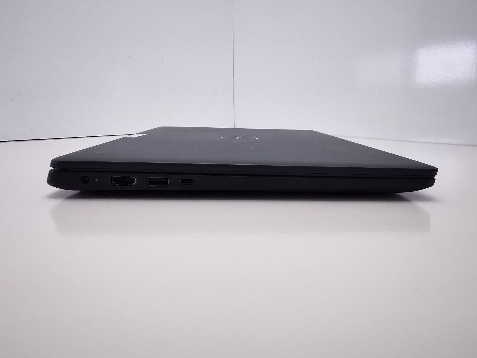 Dell Latitude 3510 15.6" Laptop - 10th Gen i5/8GB RAM/256GB NVMe SSD/Win 11 Pro