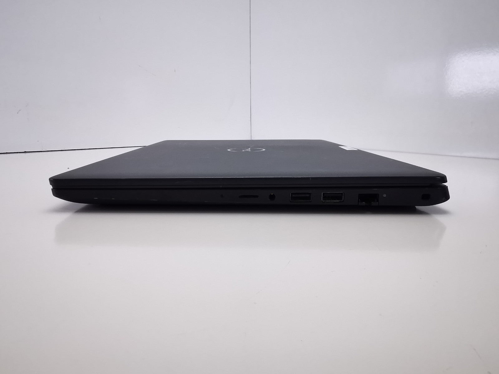 Dell Latitude 3510 15.6" Laptop - 10th Gen i5/8GB RAM/256GB NVMe SSD/Win 11 Pro