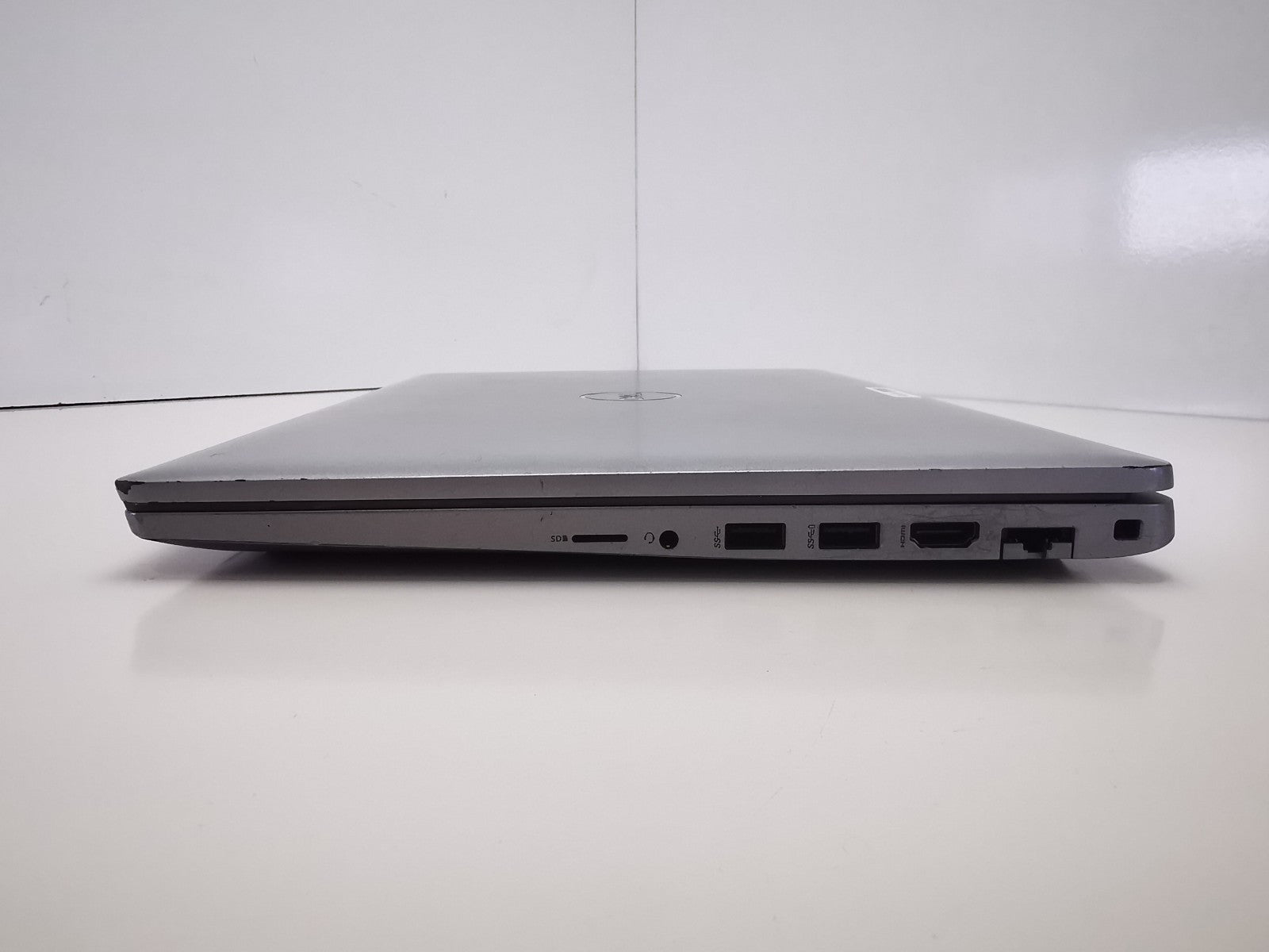 Dell Latitude 5520 15.6" Laptop - 11th Gen i5/8GB RAM/256GB SSD/Windows 11 Pro