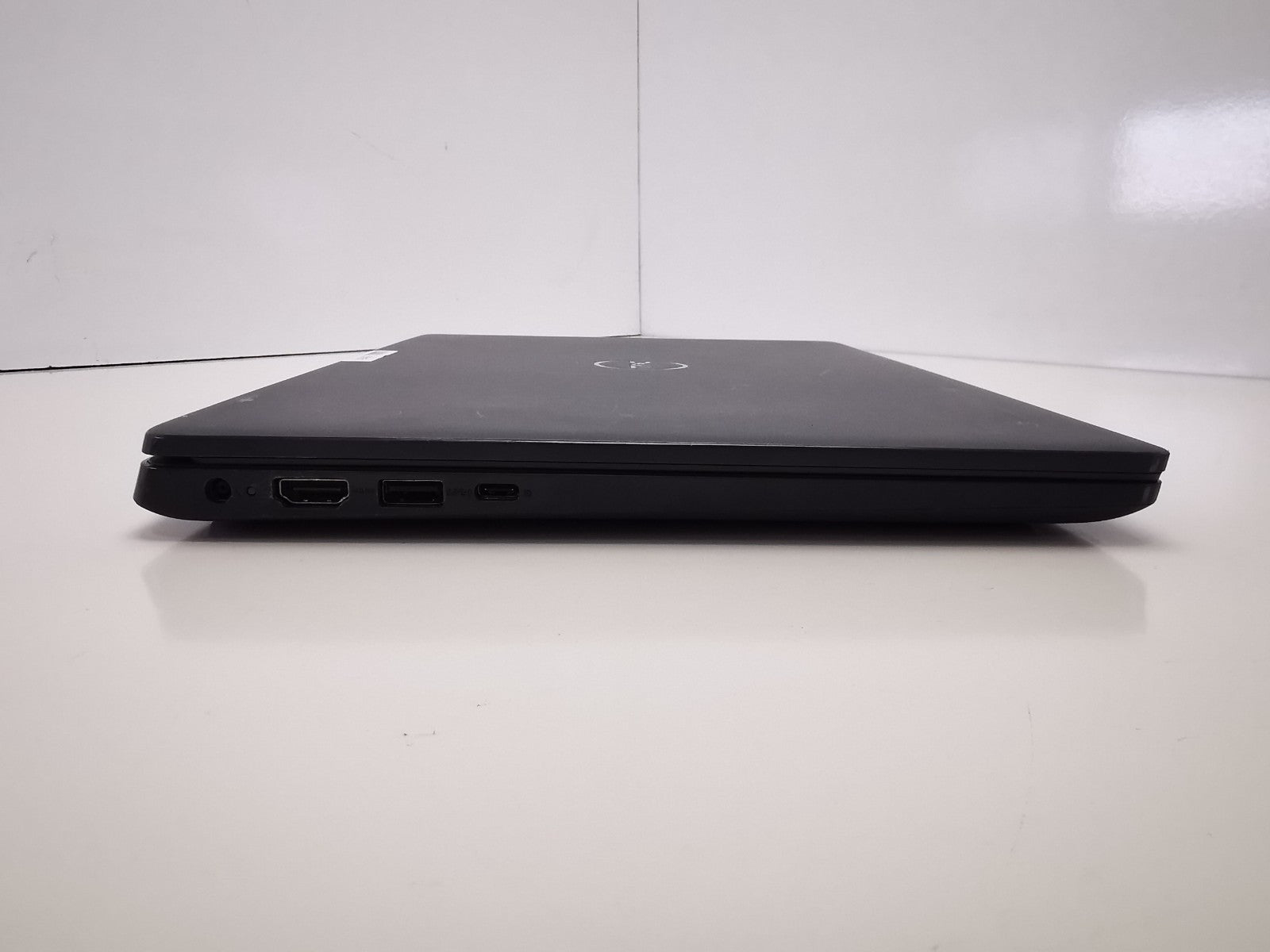 Dell Latitude 3410 14" Laptop - 10th Gen i5/8GB RAM/256GB SSD/Win 11 Pro
