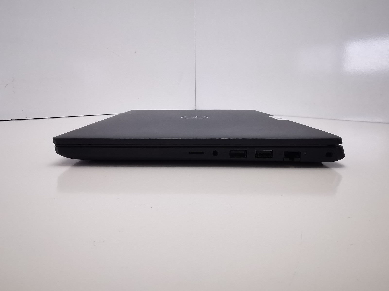 Dell Latitude 3410 14" Laptop - 10th Gen i5/8GB RAM/256GB SSD/Win 11 Pro