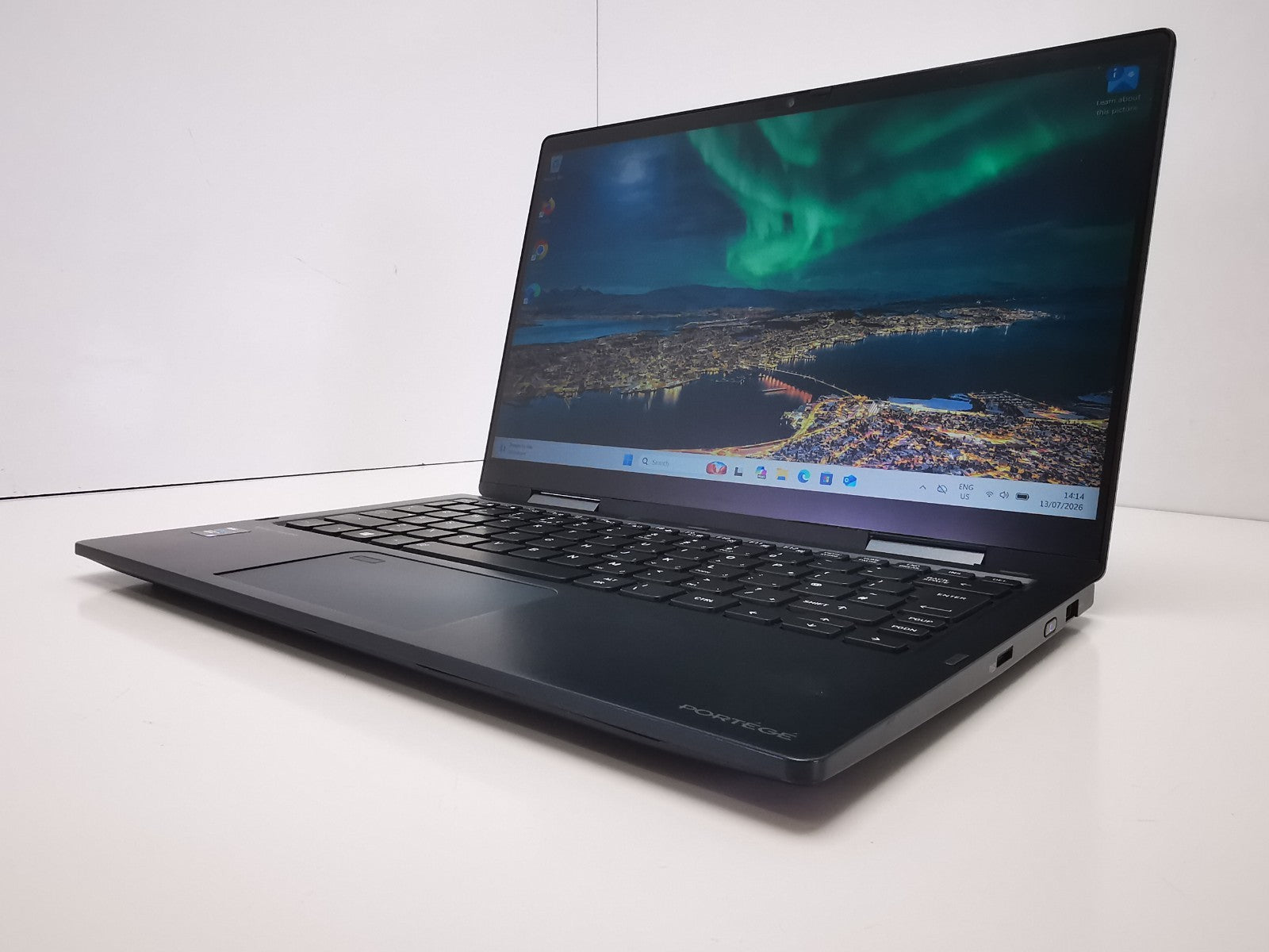 Dynabook Portege X30W-J-109 13.3" - 11th Gen i5/8GB RAM/256GB SSD/Win 11 Pro