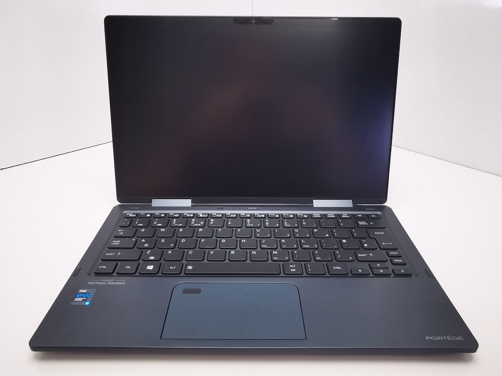 Dynabook Portege X30W-J-109 13.3" - 11th Gen i5/8GB RAM/256GB SSD/Win 11 Pro