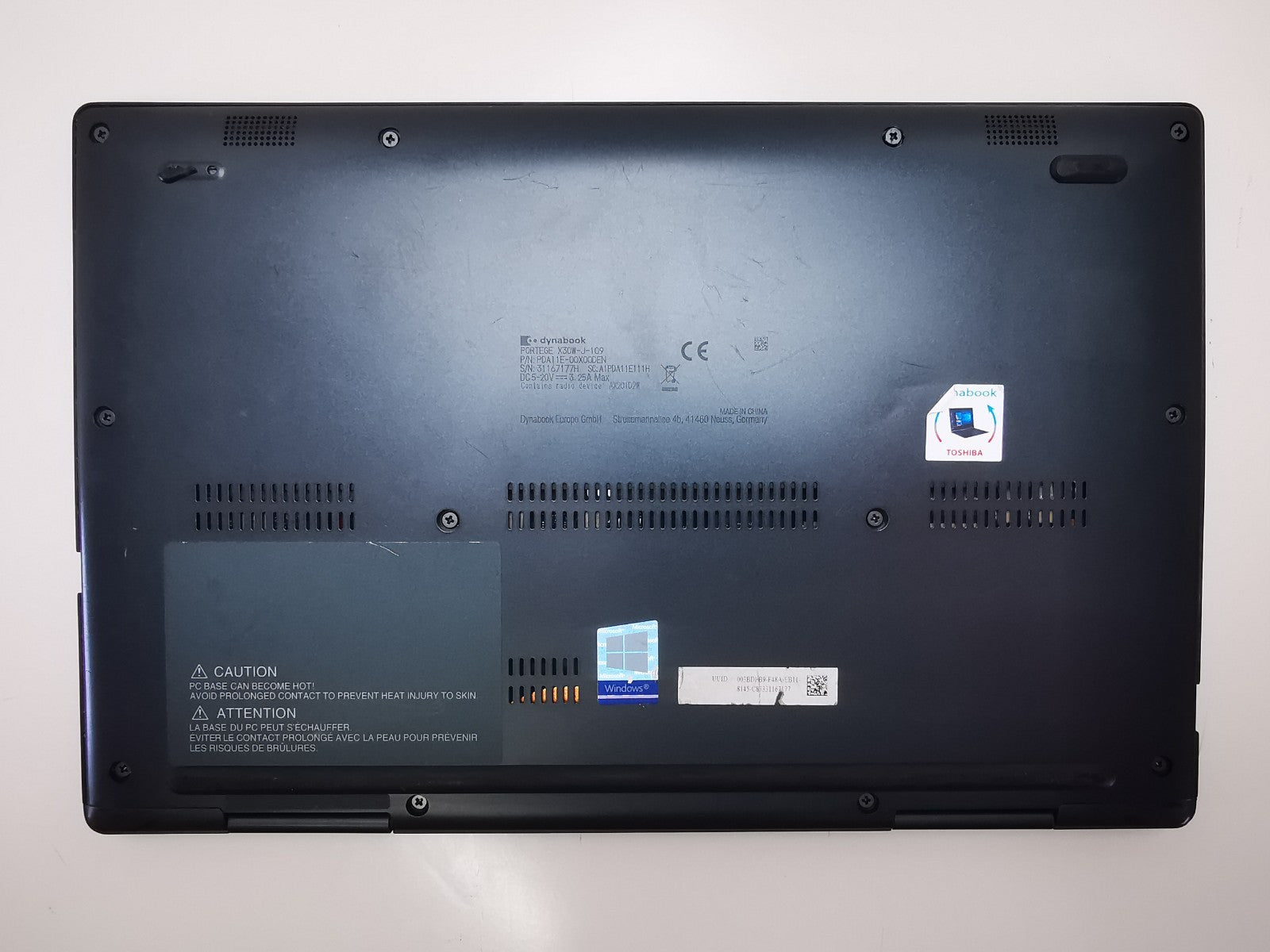 Dynabook Portege X30W-J-109 13.3" - 11th Gen i5/8GB RAM/256GB SSD/Win 11 Pro