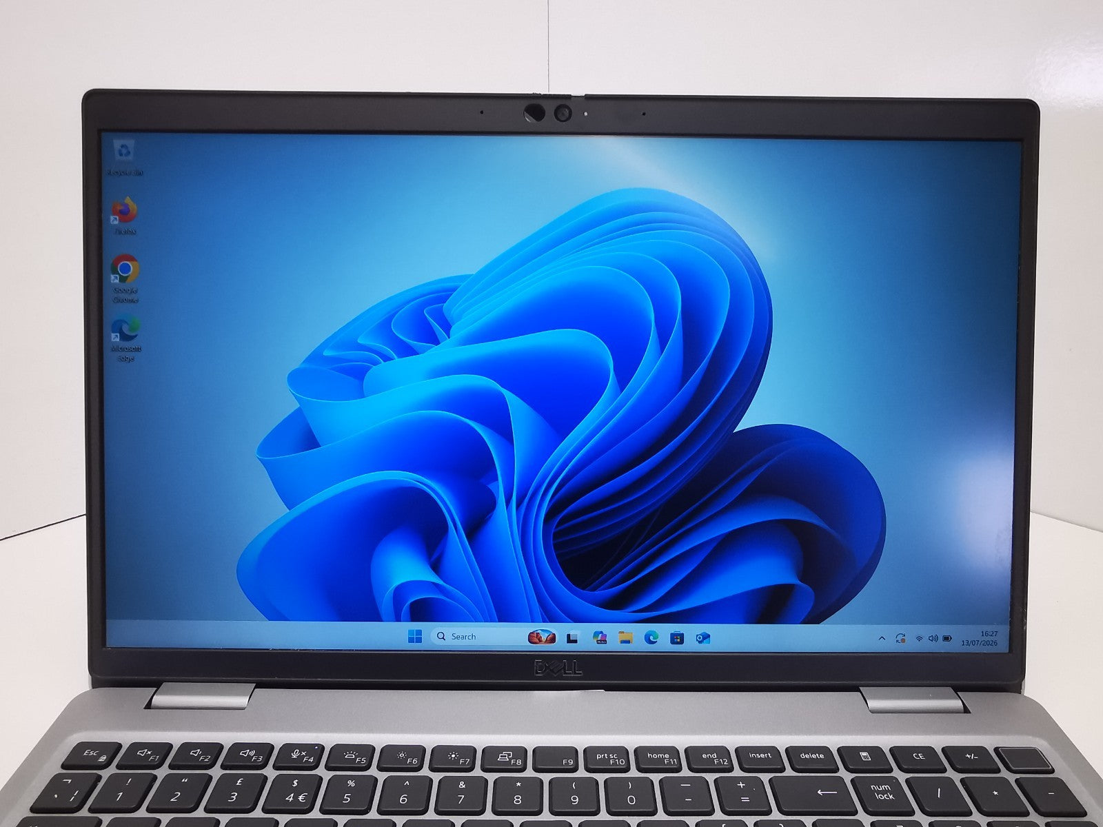 Dell Latitude 5530 15.6" Laptop - 12th Gen i5/8GB RAM/256GB SSD/Windows 11 Pro