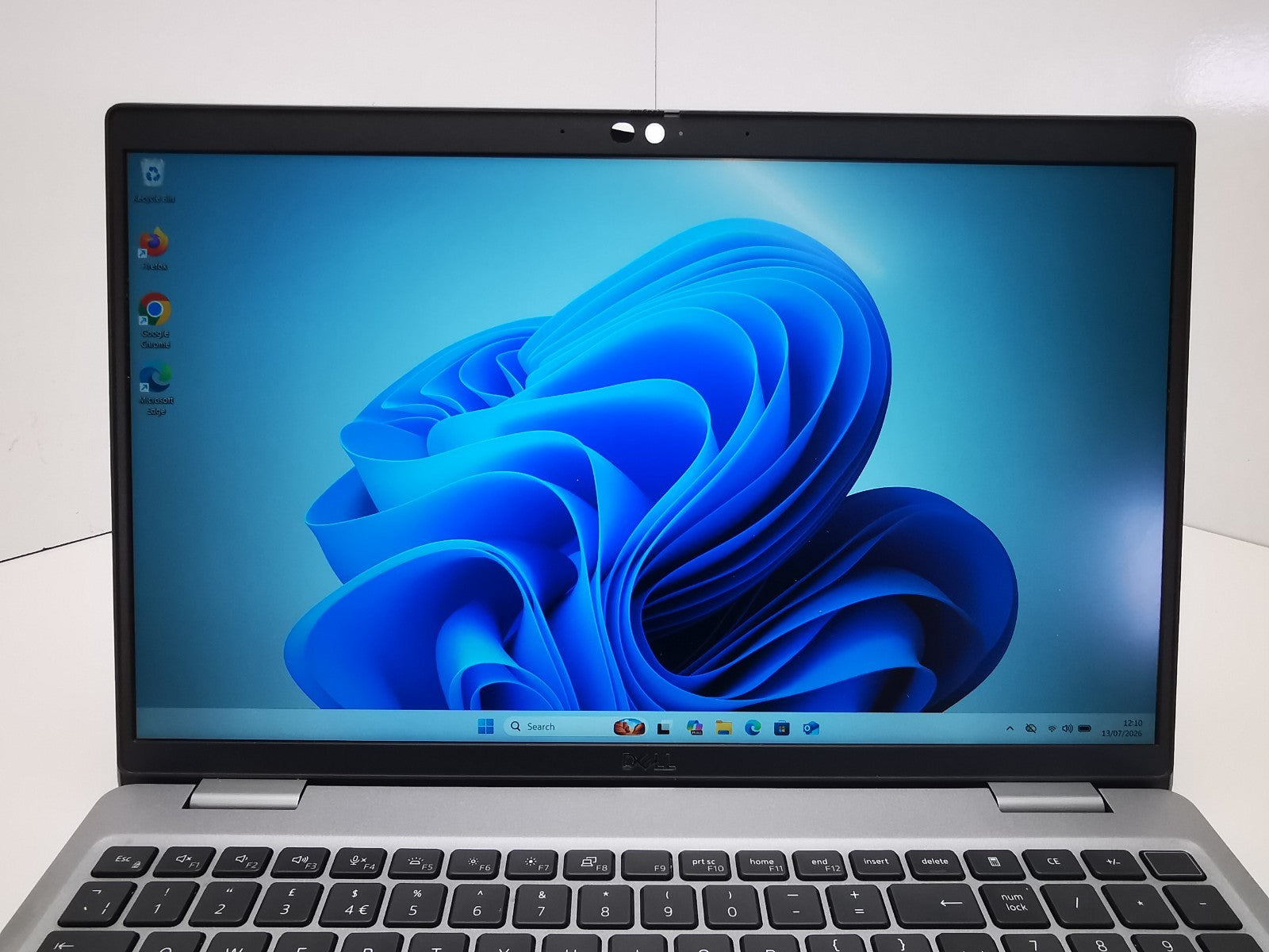 Dell Latitude 5530 15.6" Laptop - 12th Gen i5/8GB RAM/256GB SSD/Windows 11 Pro