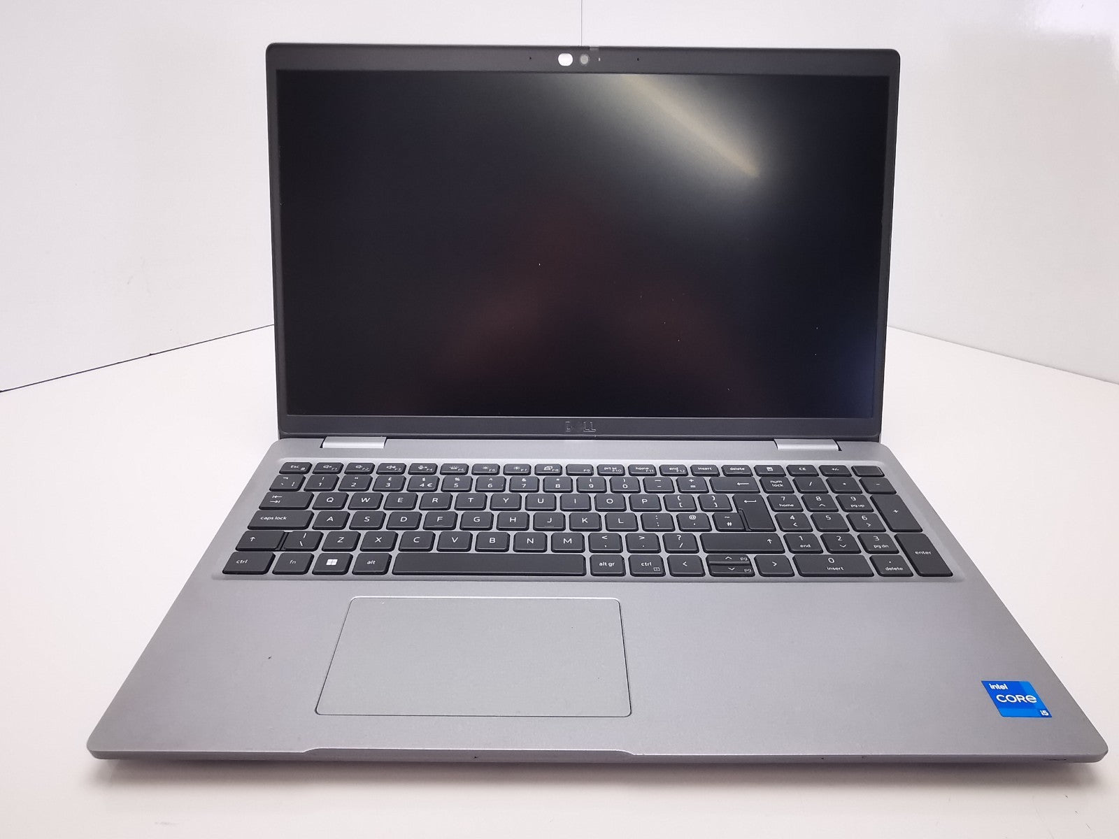 Dell Latitude 5530 15.6" Laptop - 12th Gen i5/8GB RAM/256GB SSD/Windows 11 Pro