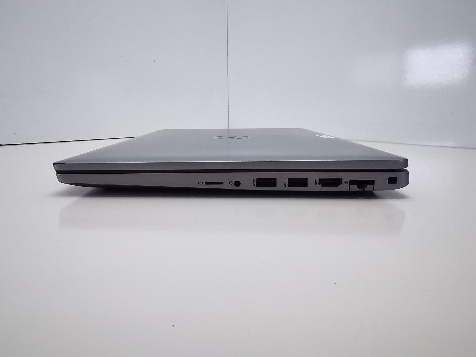 Dell Latitude 5520 15.6" Laptop - 11th Gen i5/8GB RAM/256GB SSD/Windows 11 Pro