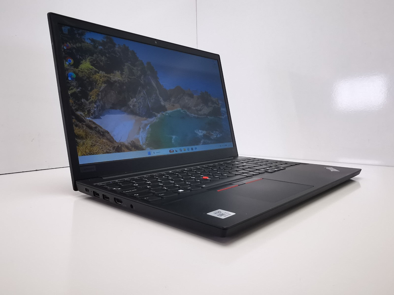 Lenovo ThinkPad E15 15.6″ Laptop – 10th Gen i5/8GB RAM/256GB SSD/Windows 11