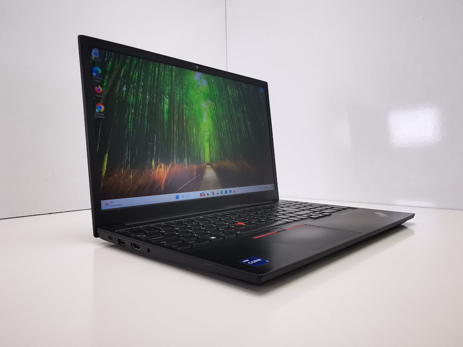Lenovo ThinkPad E15 Gen 2 15″ Laptop – 11th Gen i7/16GB RAM/512GB SSD/Win 11