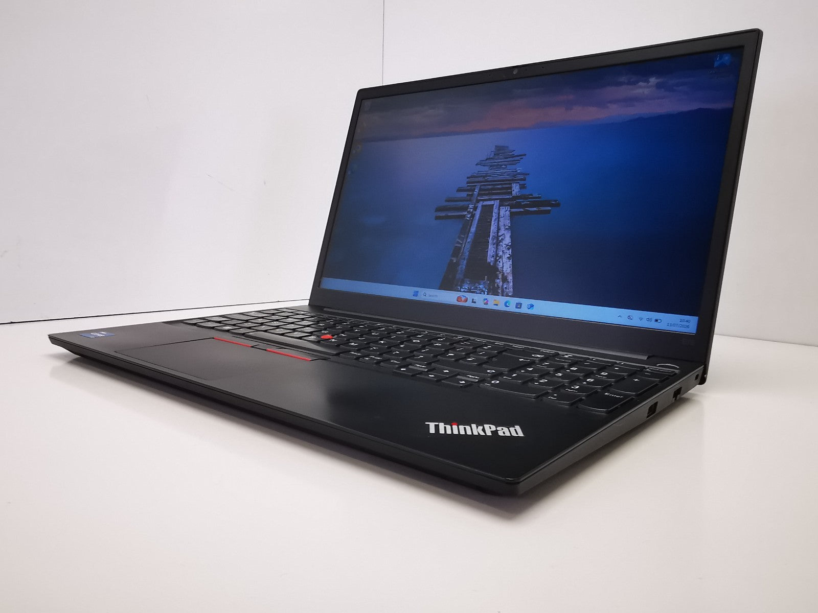 Lenovo ThinkPad E15 Gen 2 15″ Laptop – 11th Gen i7/16GB RAM/512GB SSD/Win 11
