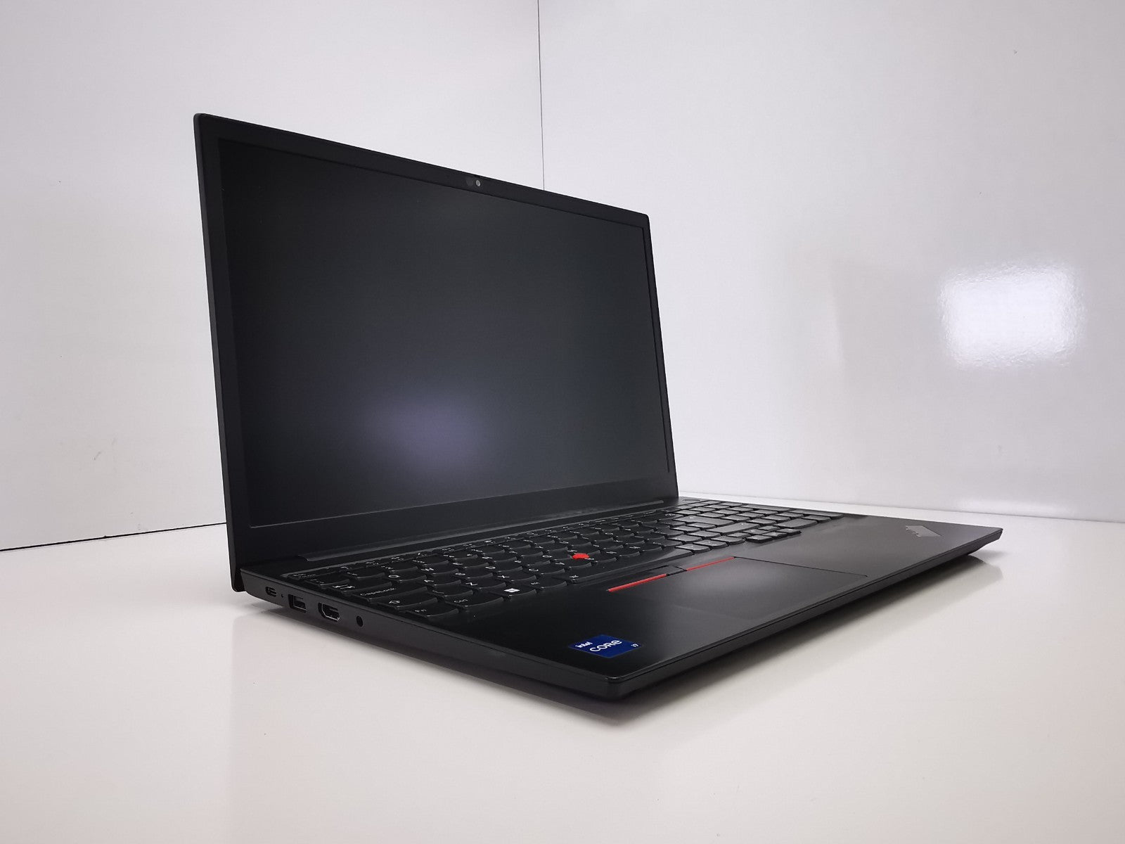 Lenovo ThinkPad E15 Gen 2 15″ Laptop – 11th Gen i7/16GB RAM/512GB SSD/Win 11