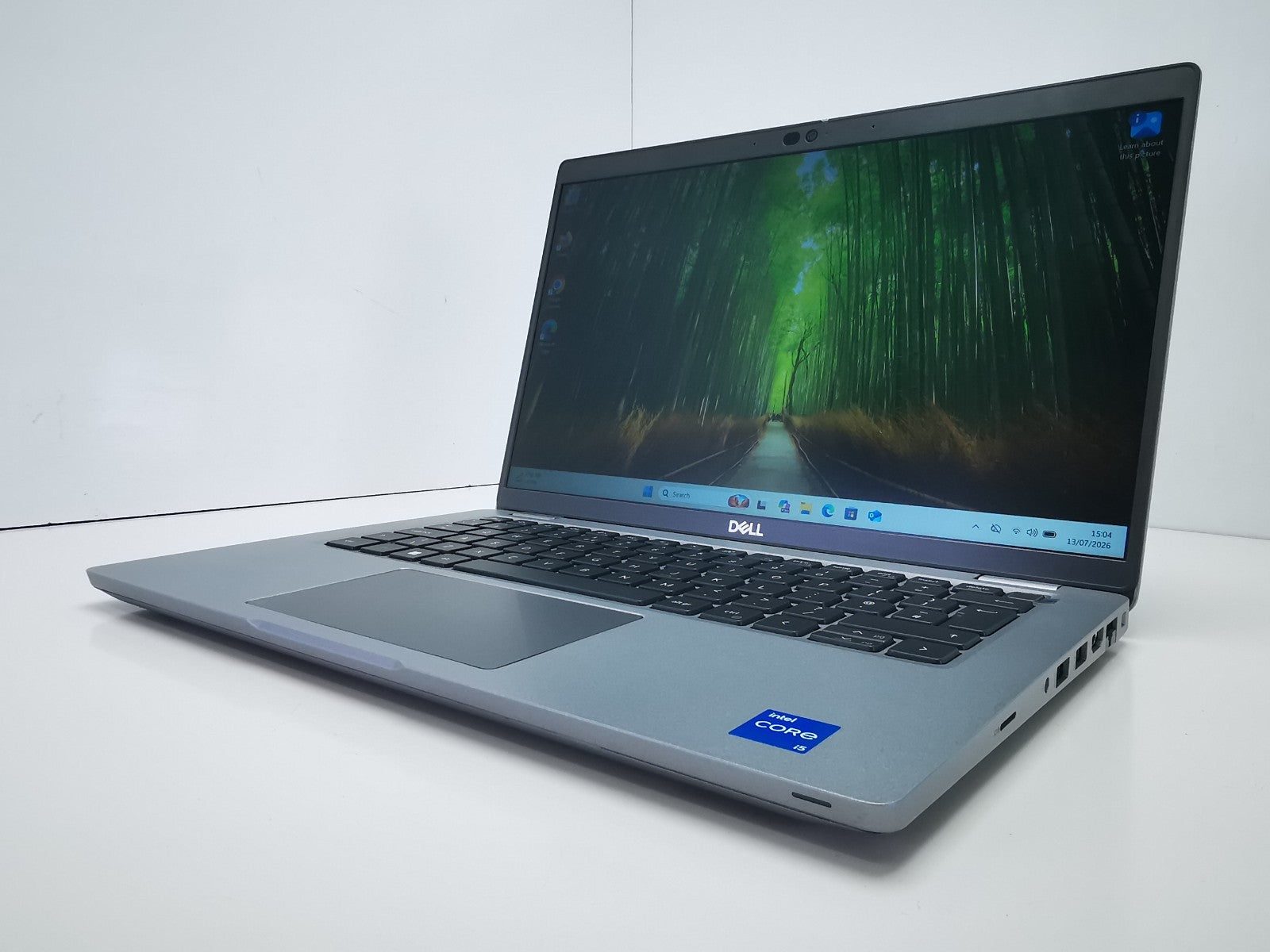 Dell Latitude 5430 14" Laptop - 12th Gen i5/8GB RAM/256GB NVMe SSD/Win 11 Pro