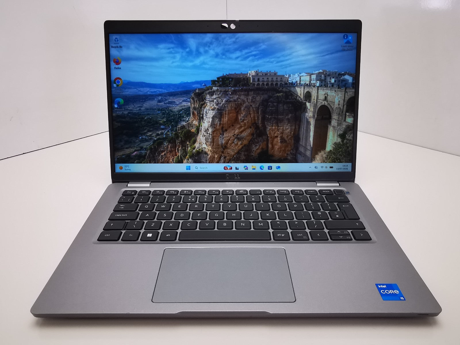 Dell Latitude 5430 14" Laptop - 12th Gen i5/8GB RAM/256GB NVMe SSD/Win 11 Pro