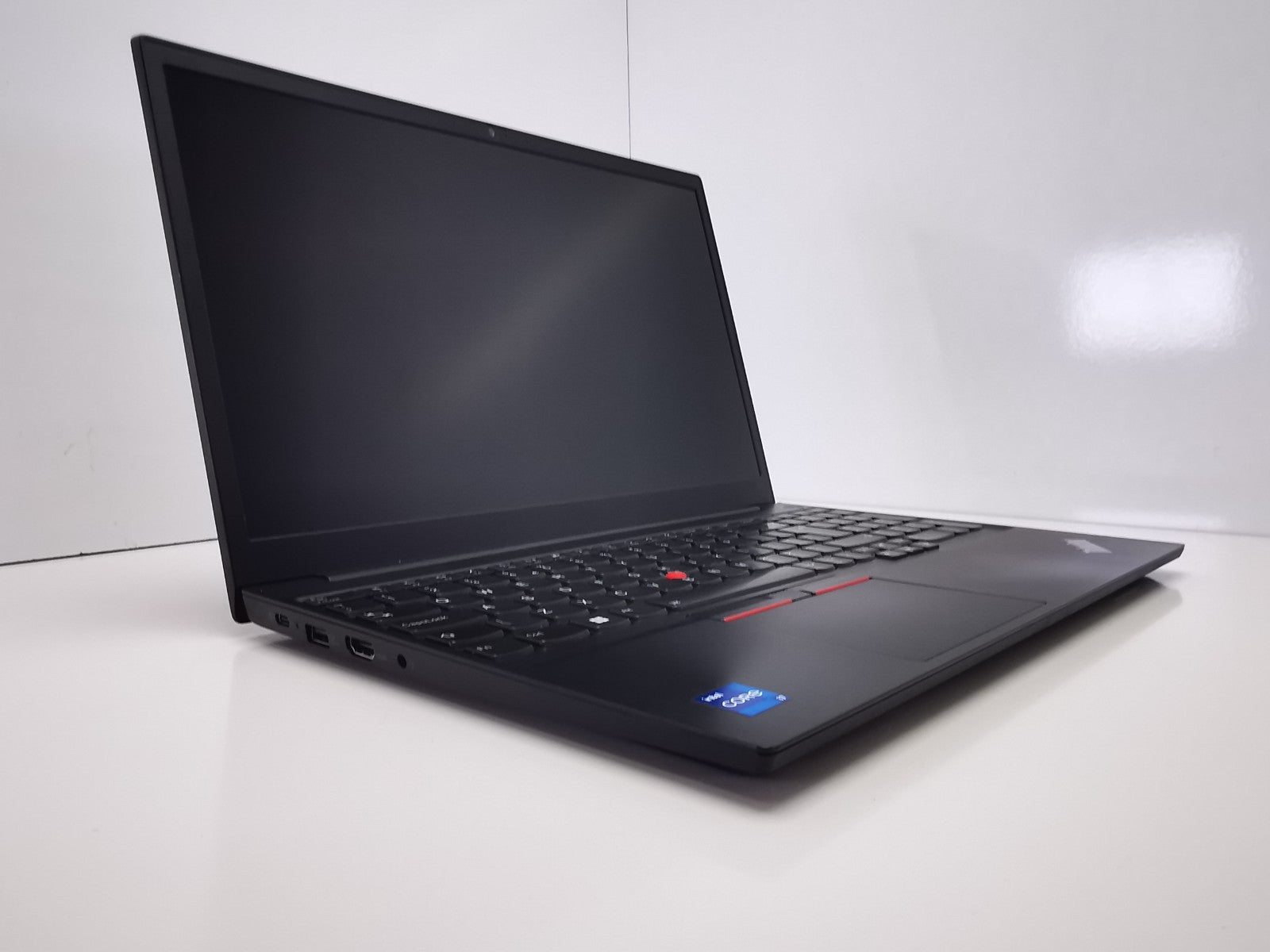 Lenovo ThinkPad E15 Gen 2 15″ Laptop – 11th Gen i7/16GB RAM/512GB SSD/Win 11