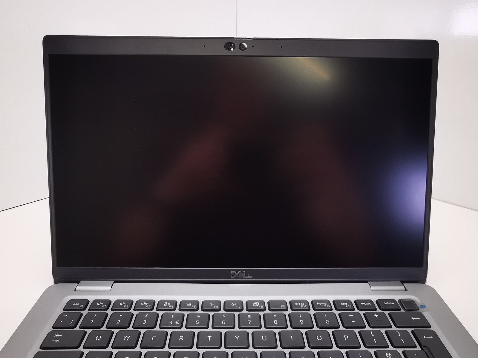 Dell Latitude 5430 14" Laptop - 12th Gen i5/8GB RAM/256GB NVMe SSD/Win 11 Pro
