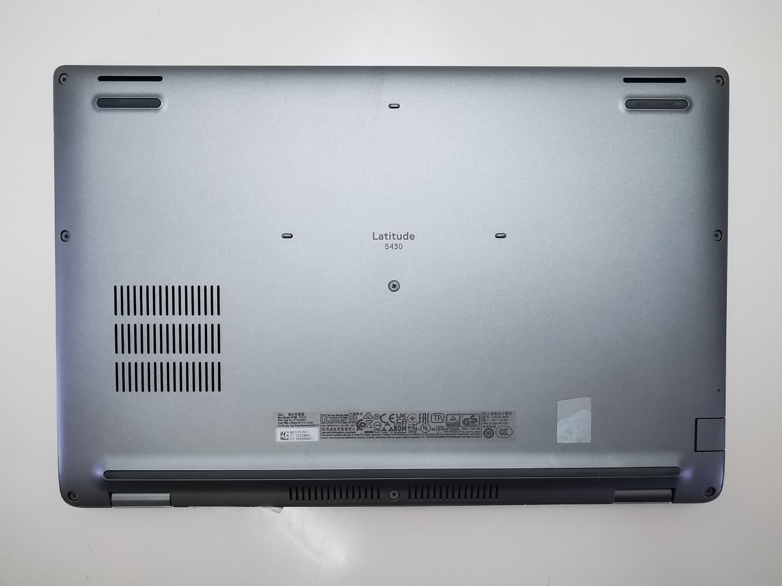 Dell Latitude 5430 14" Laptop - 12th Gen i5/8GB RAM/256GB NVMe SSD/Win 11 Pro