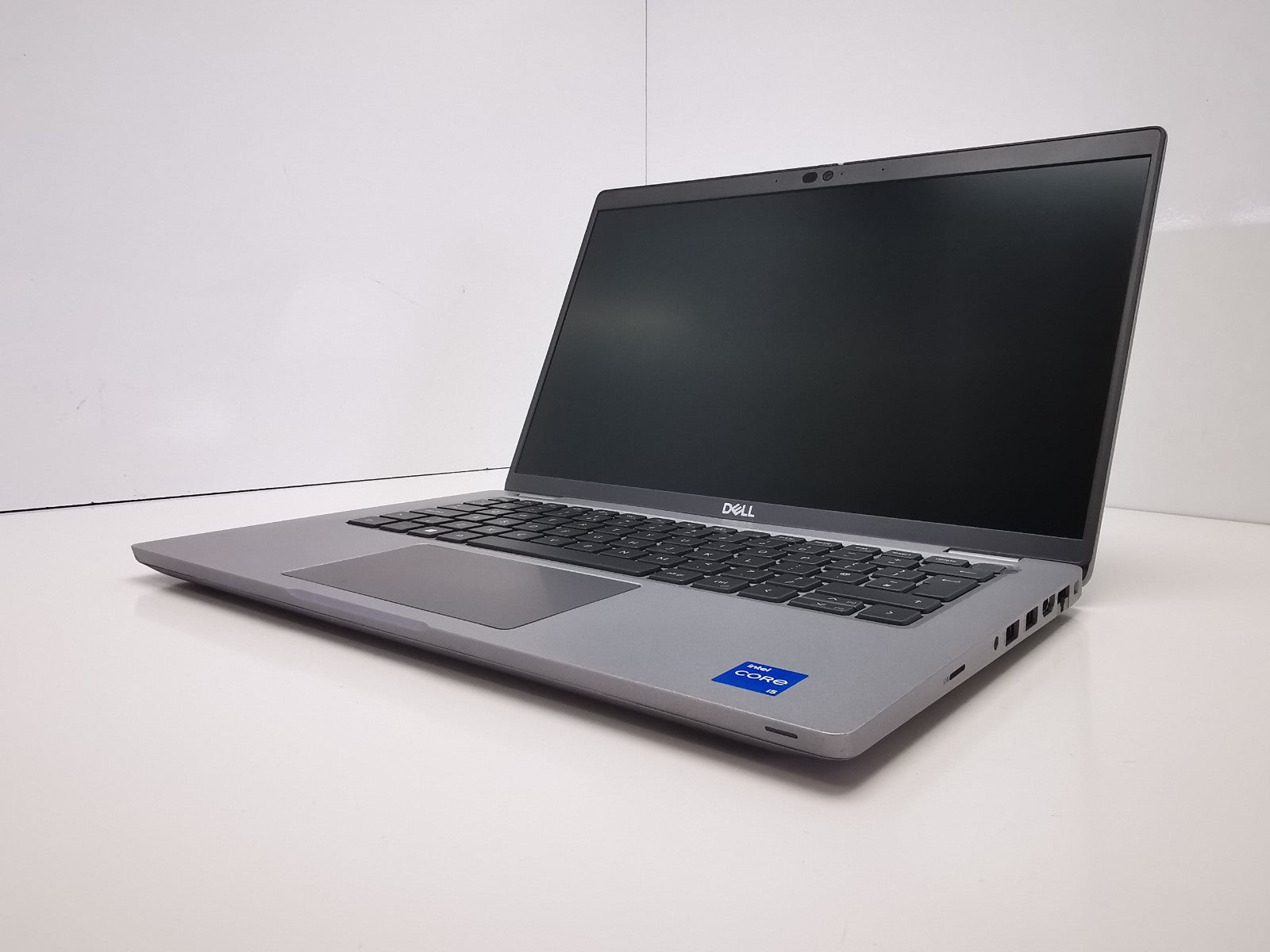 Dell Latitude 5430 14" Laptop - 12th Gen i5/8GB RAM/256GB NVMe SSD/Win 11 Pro