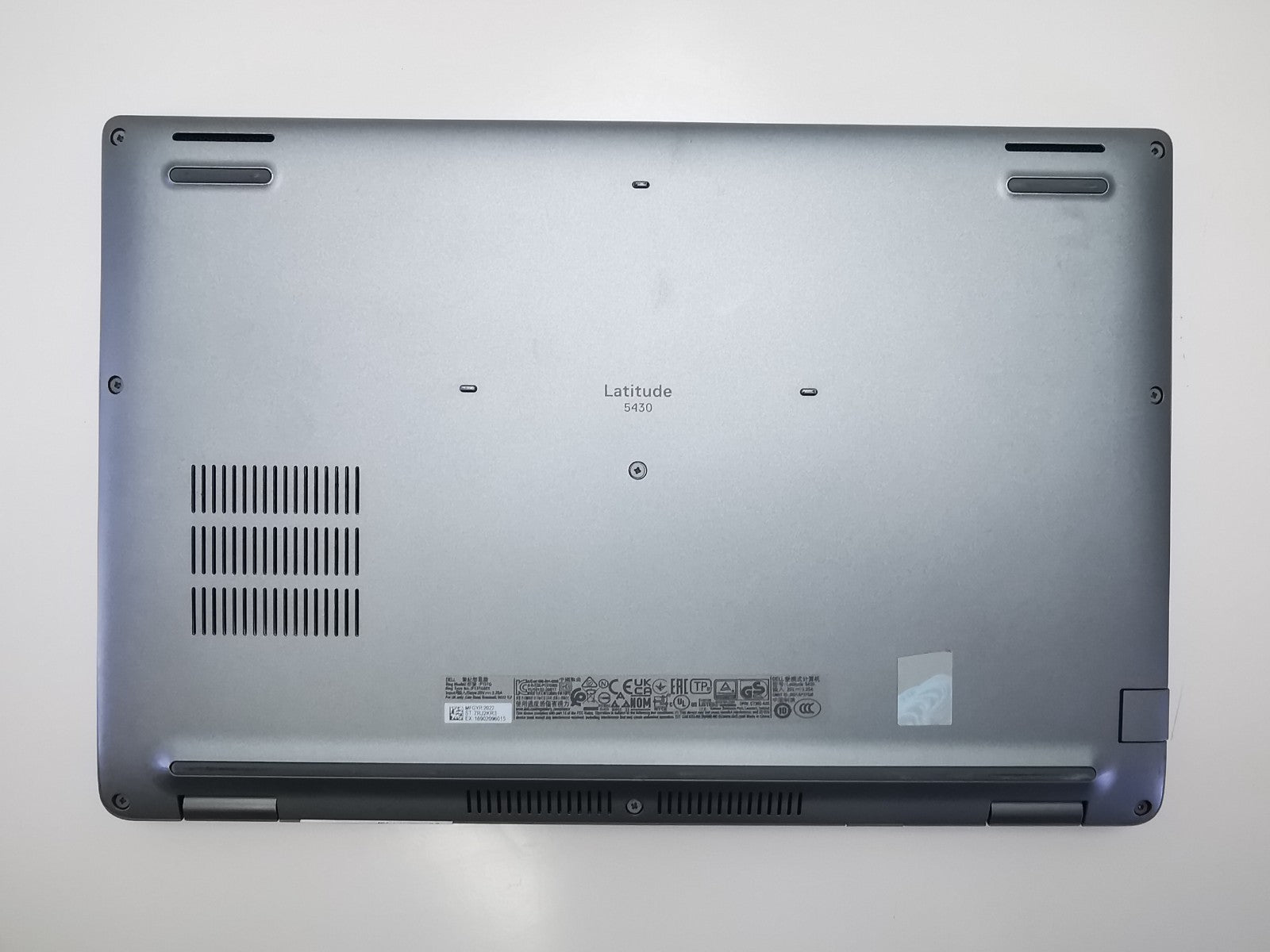 Dell Latitude 5430 14" Laptop - 12th Gen i5/8GB RAM/256GB NVMe SSD/Win 11 Pro