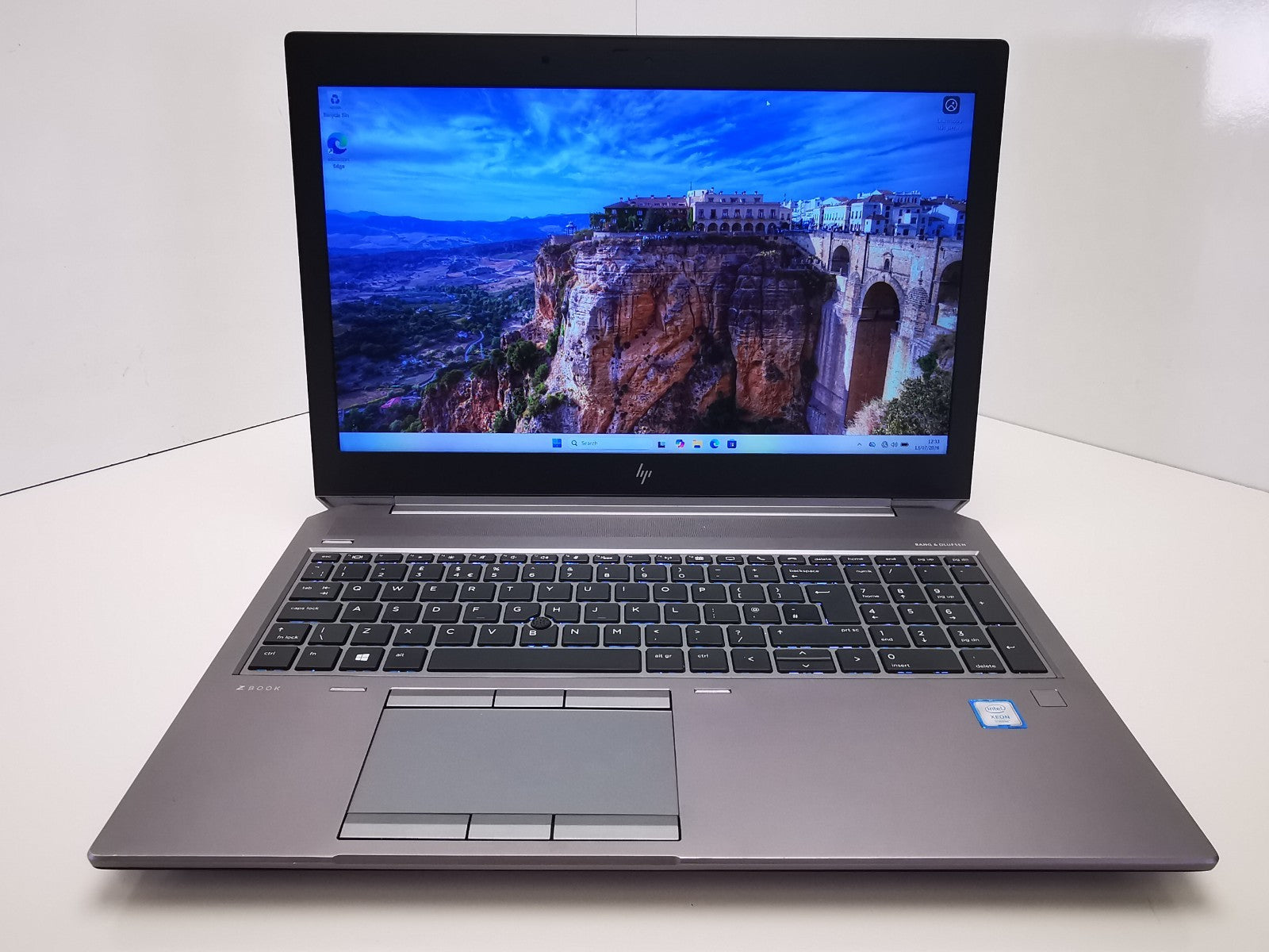 HP ZBook 15 G5 15.6" Laptop - Intel Xeon/32GB RAM/512GB NVMe SSD/Win 11 Pro